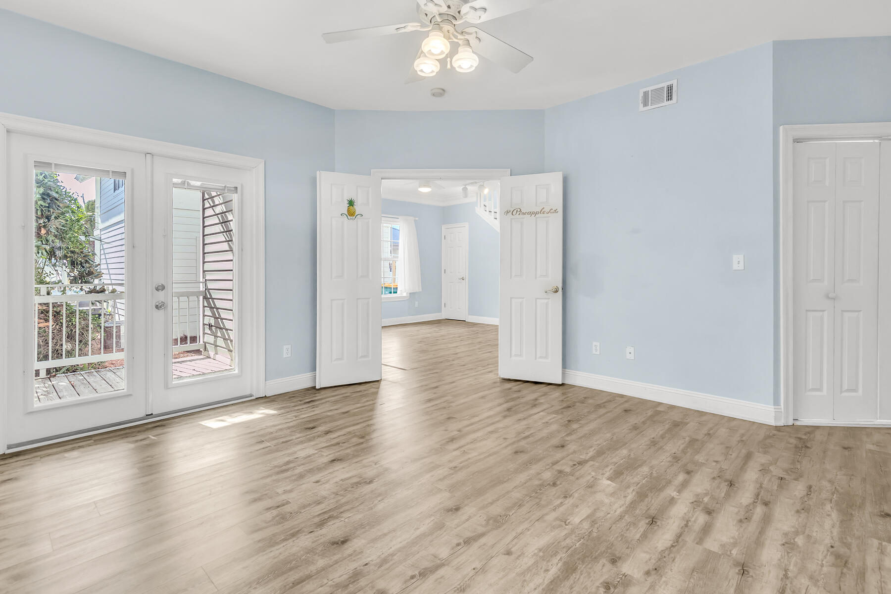 4492 Ocean View Drive
