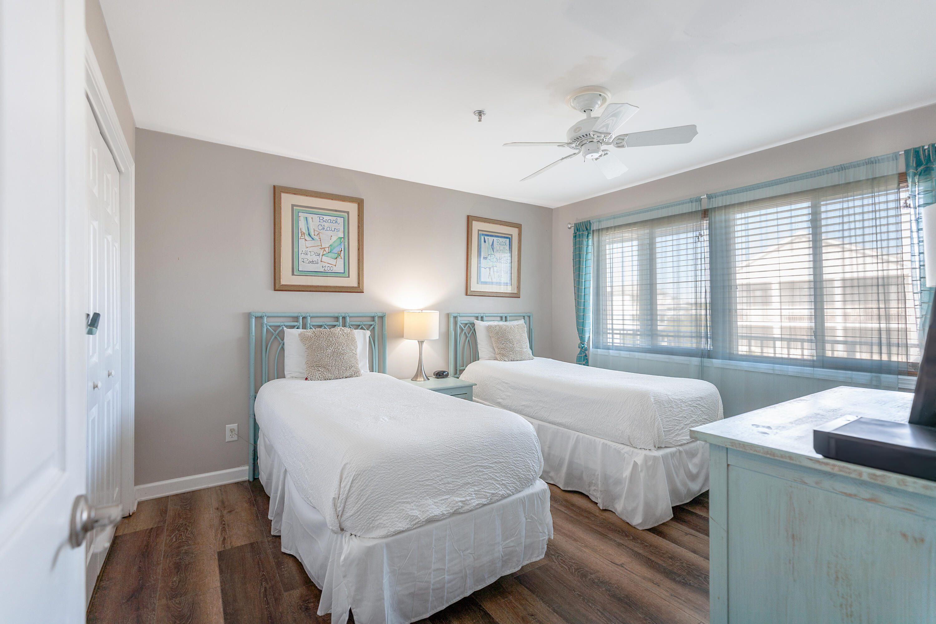 561 Eastern Lake Road, 304