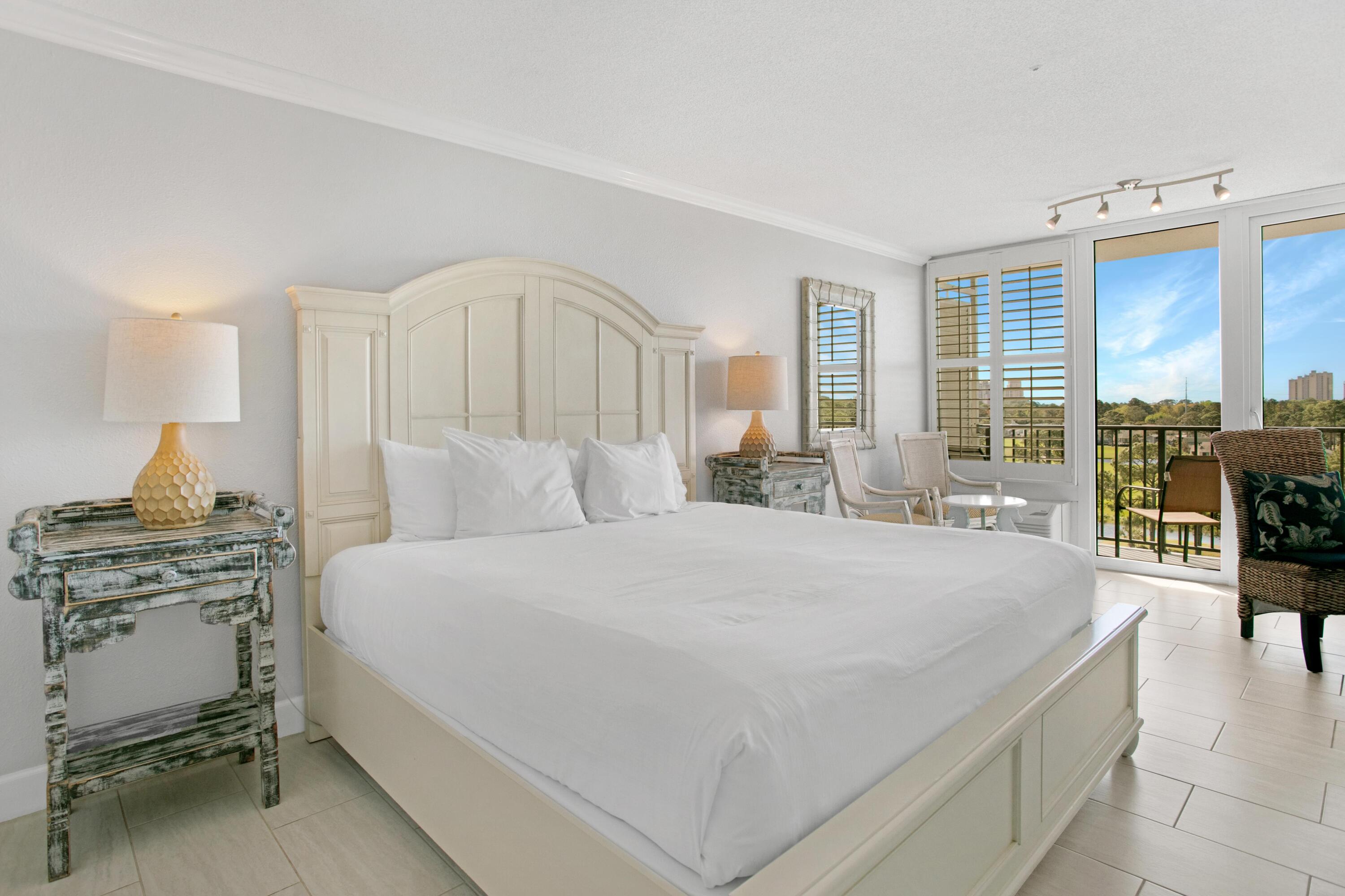 200 N Sandestin Boulevard, 6875