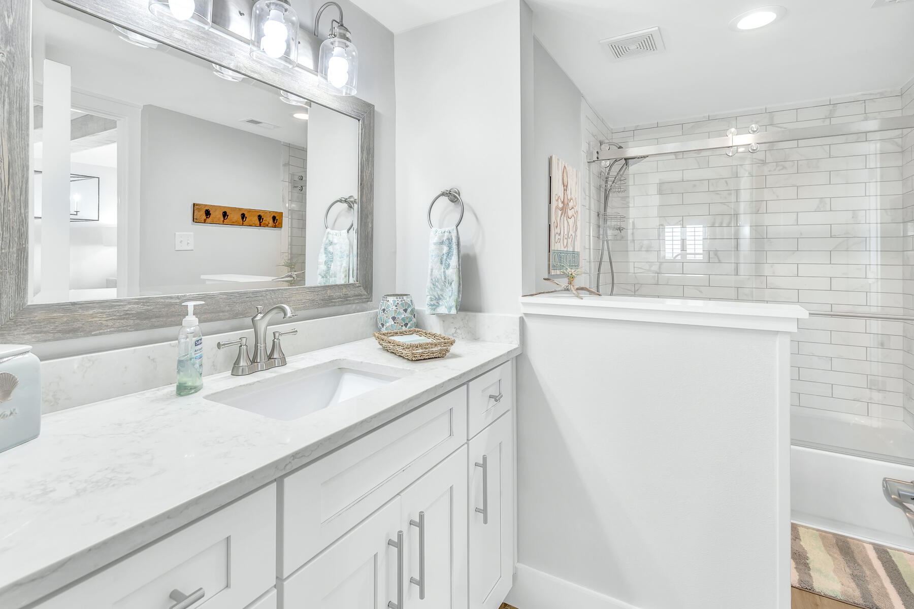 675 Scenic Gulf Drive, 301C