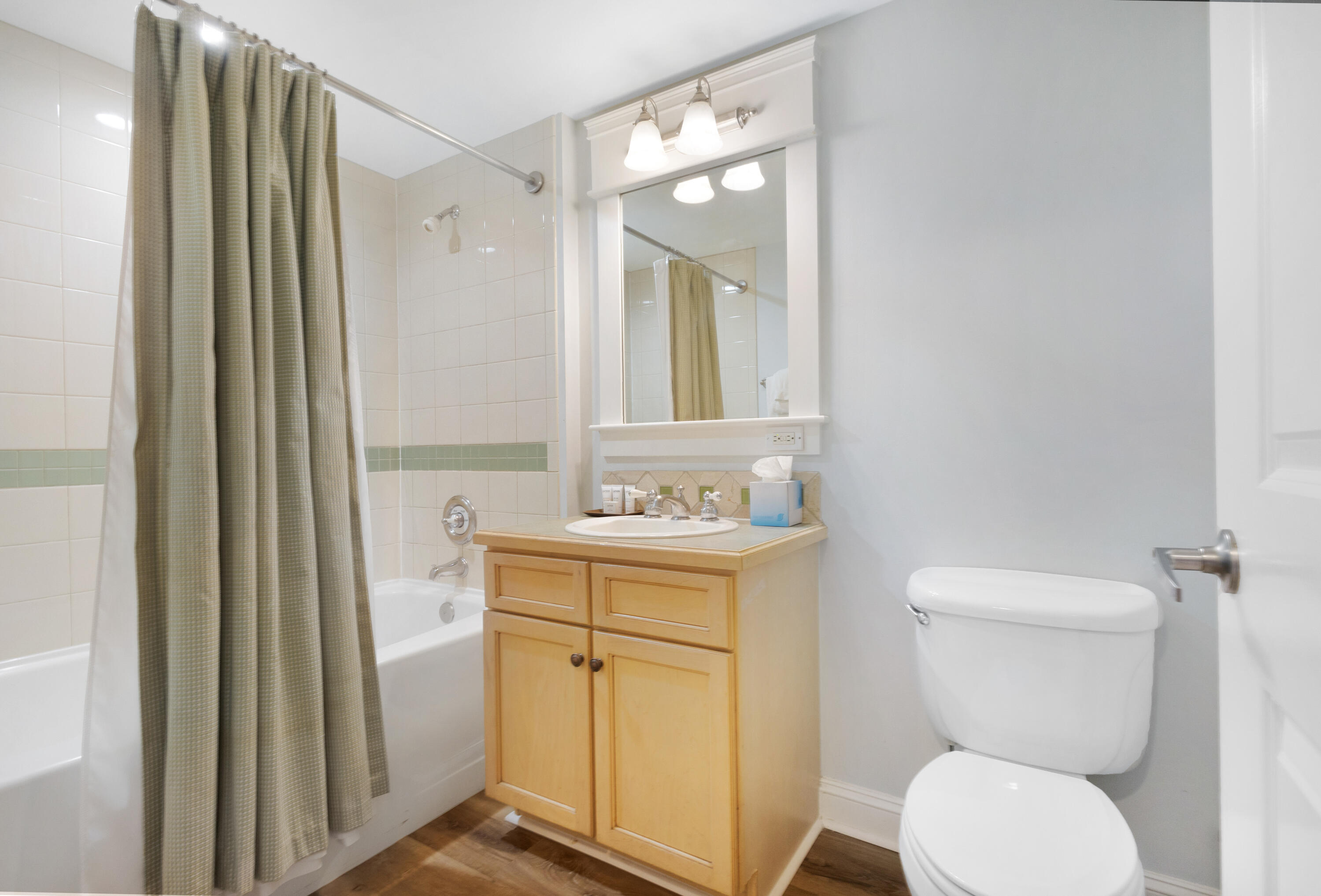 9500 Grand Sandestin Boulevard, 2416/2418