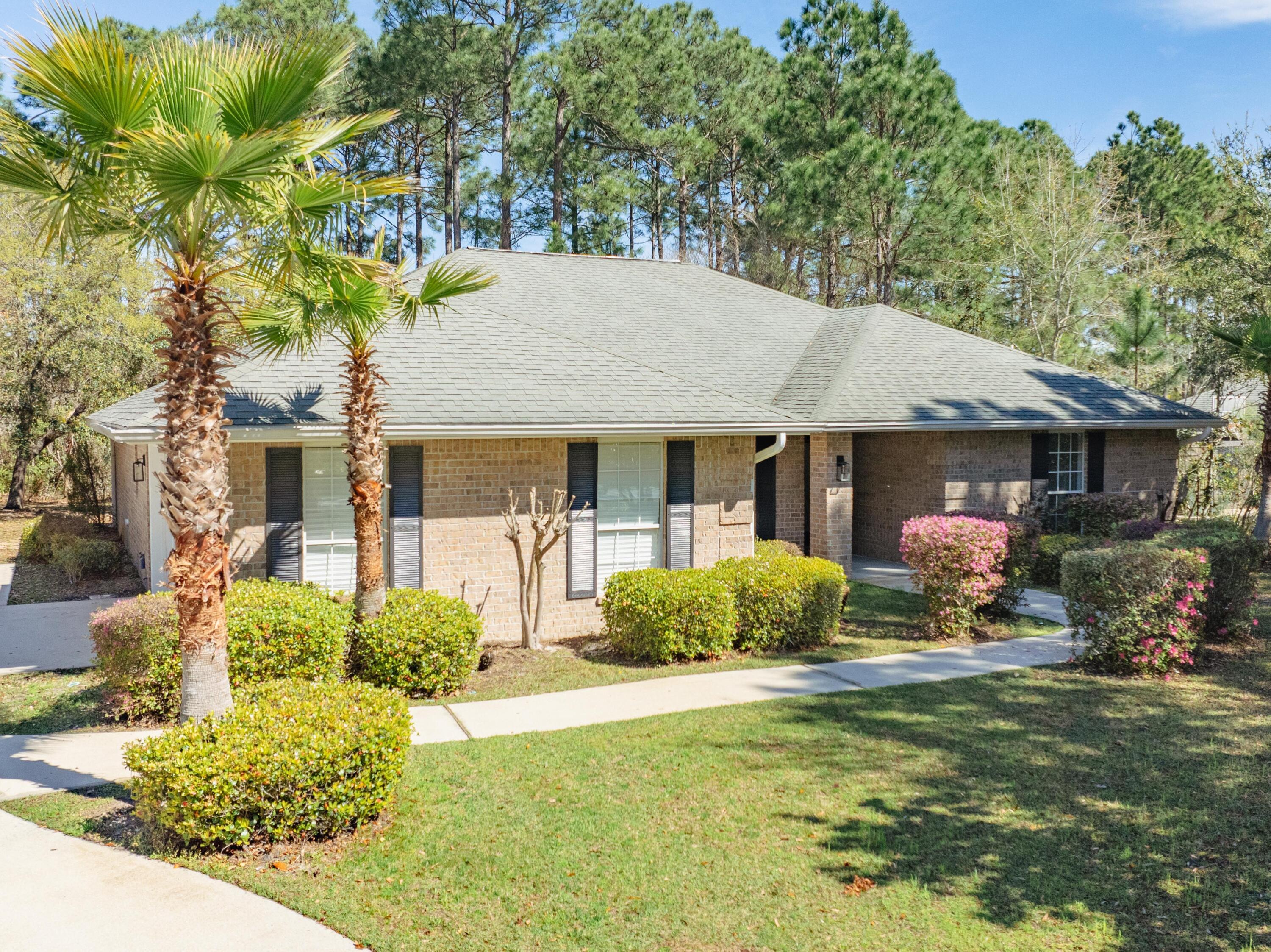 284 W Shipwreck Road