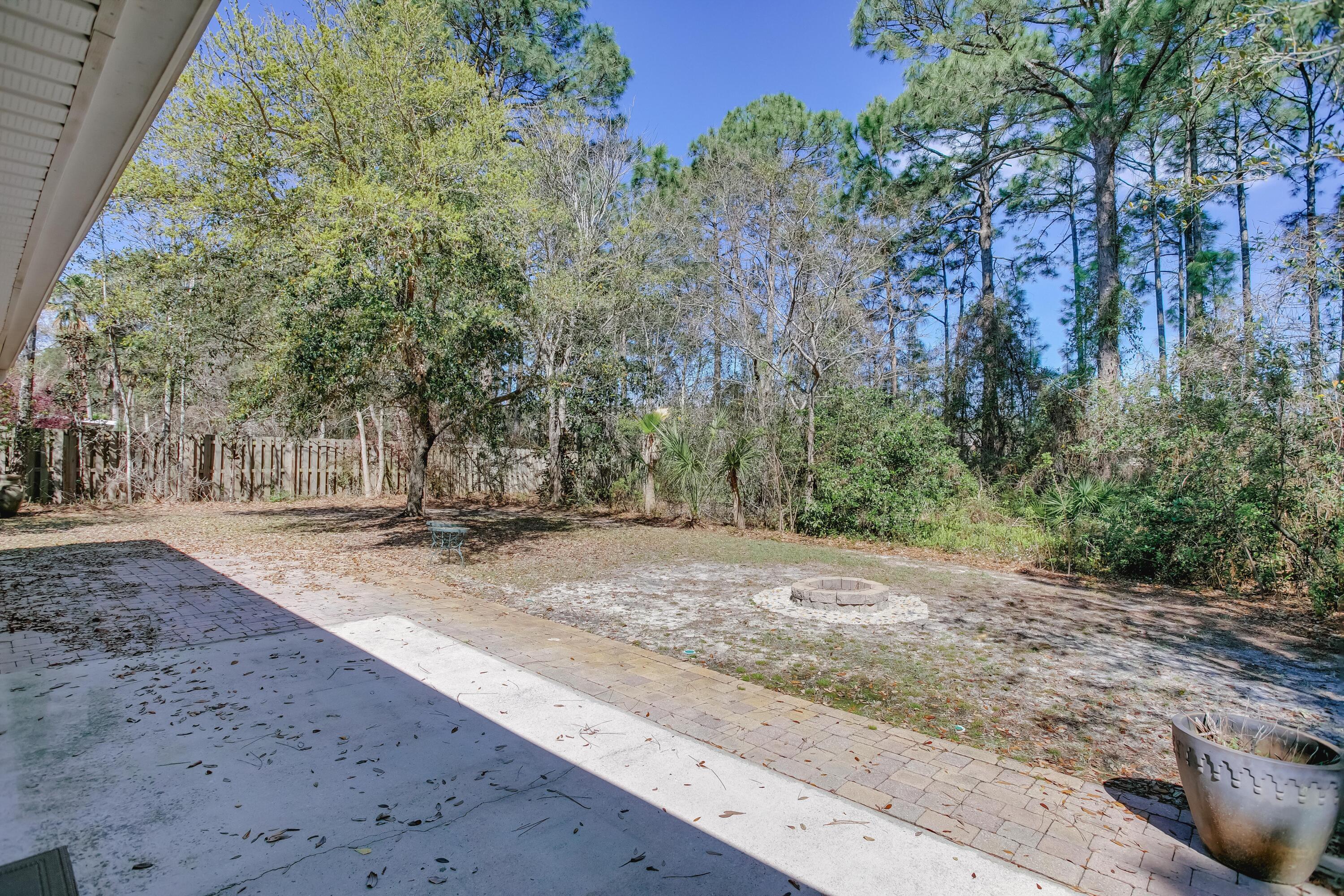 284 W Shipwreck Road