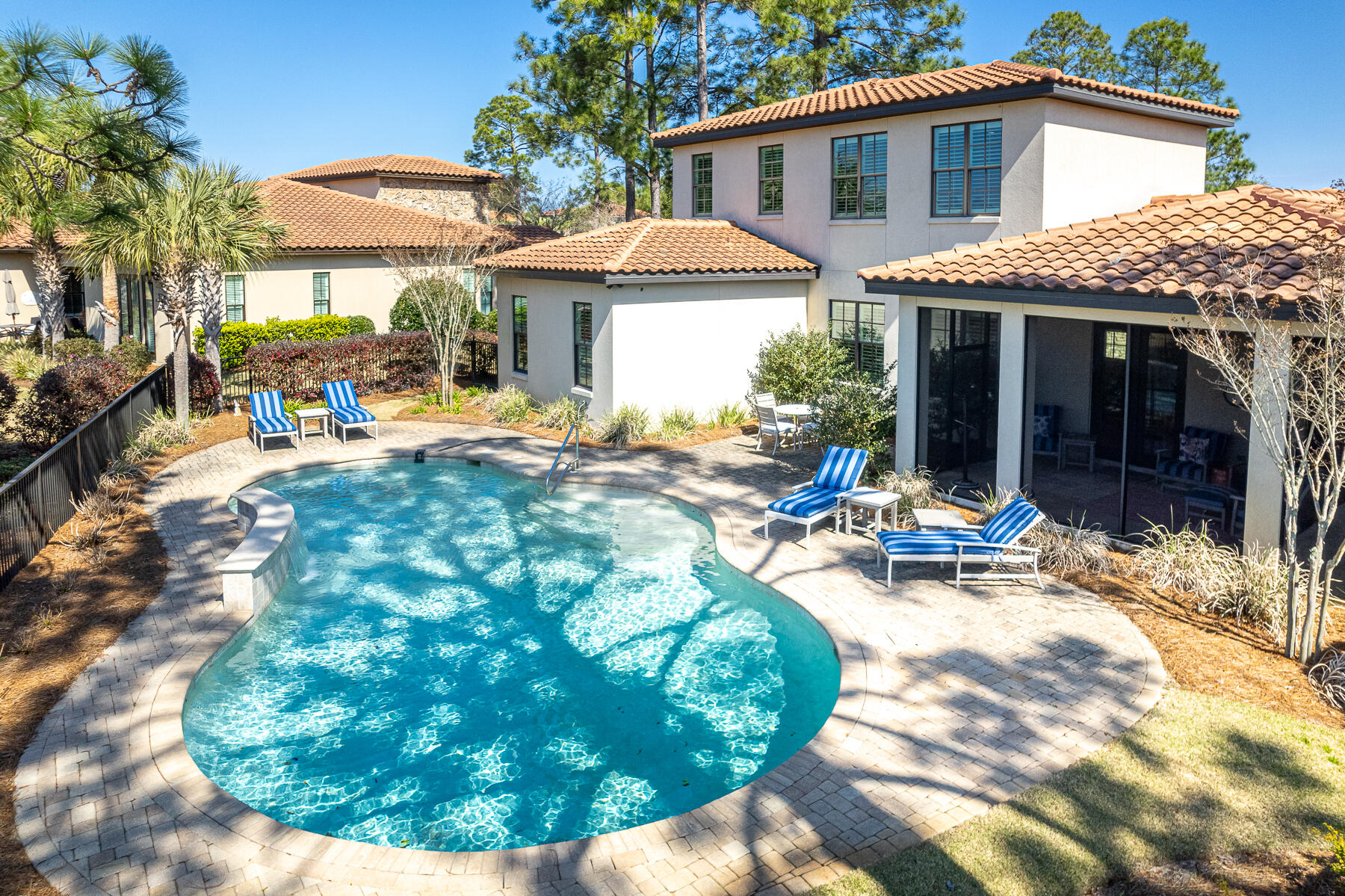 1629 San Marina Boulevard