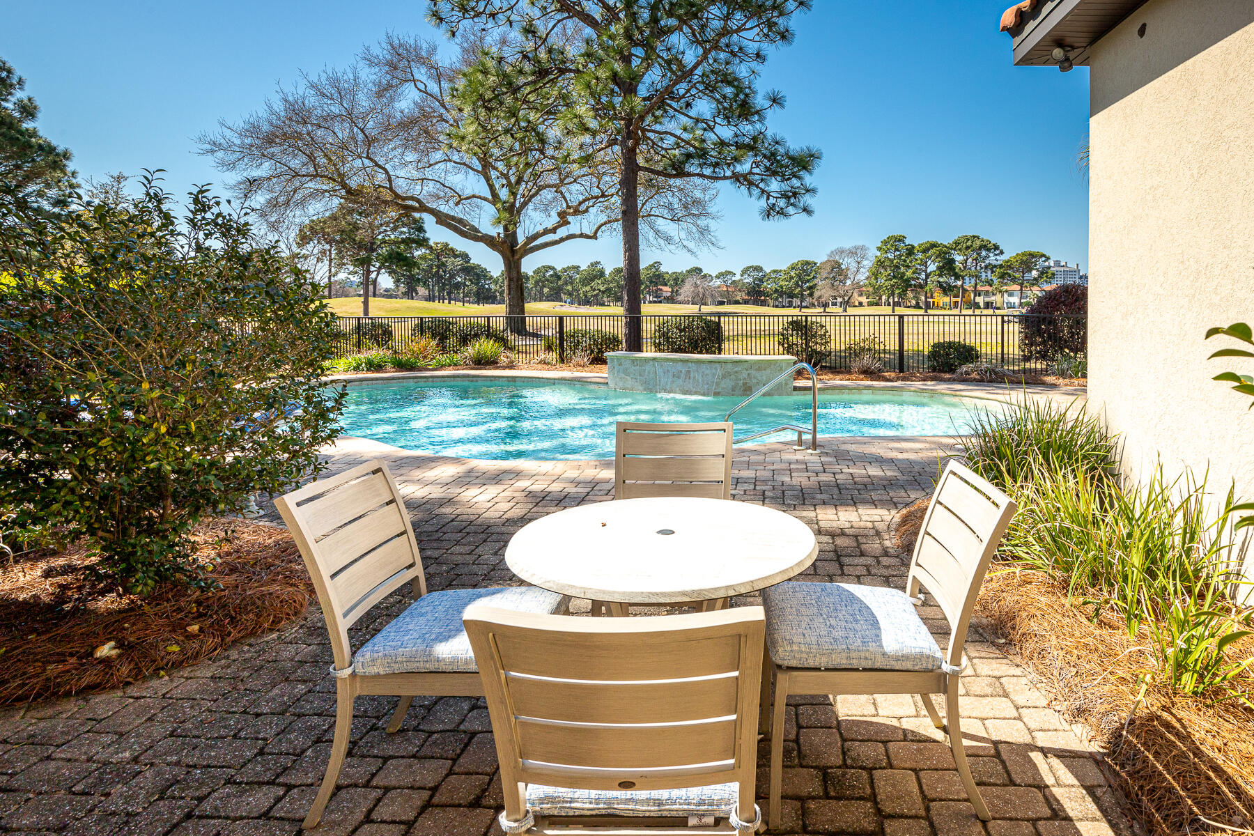 1629 San Marina Boulevard