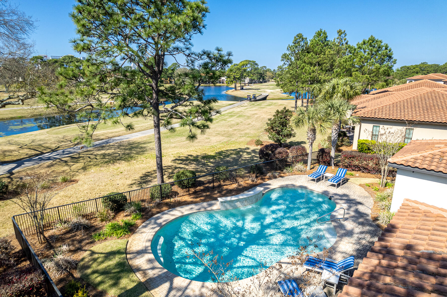 1629 San Marina Boulevard