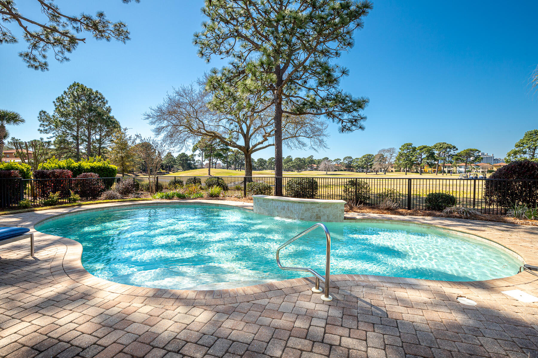 1629 San Marina Boulevard