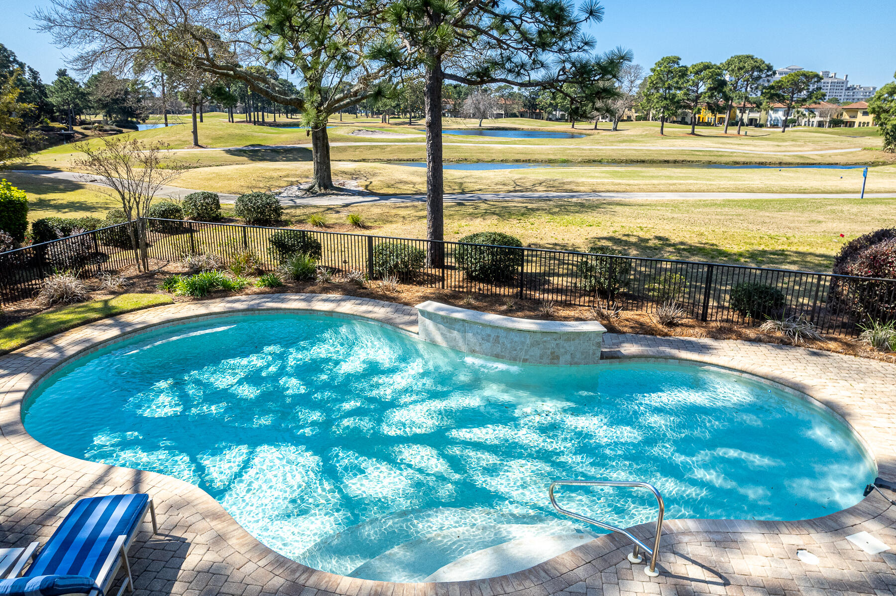 1629 San Marina Boulevard