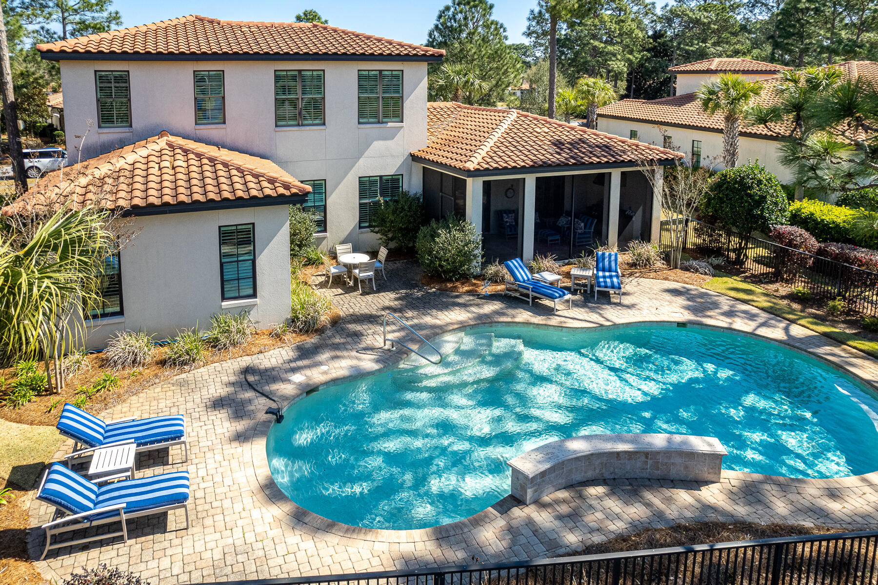 1629 San Marina Boulevard