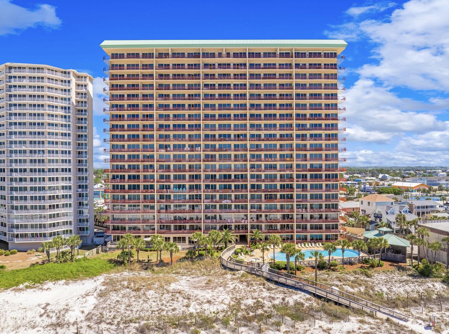 7115 Thomas Drive, 1105