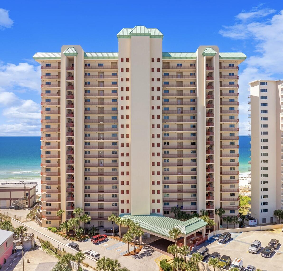 7115 Thomas Drive, 1105