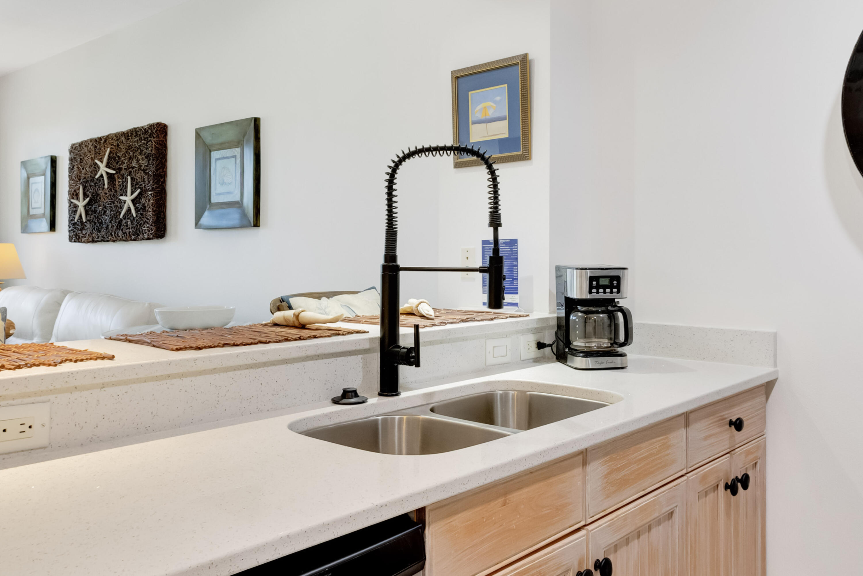 9300 Baytowne Wharf Boulevard, 512
