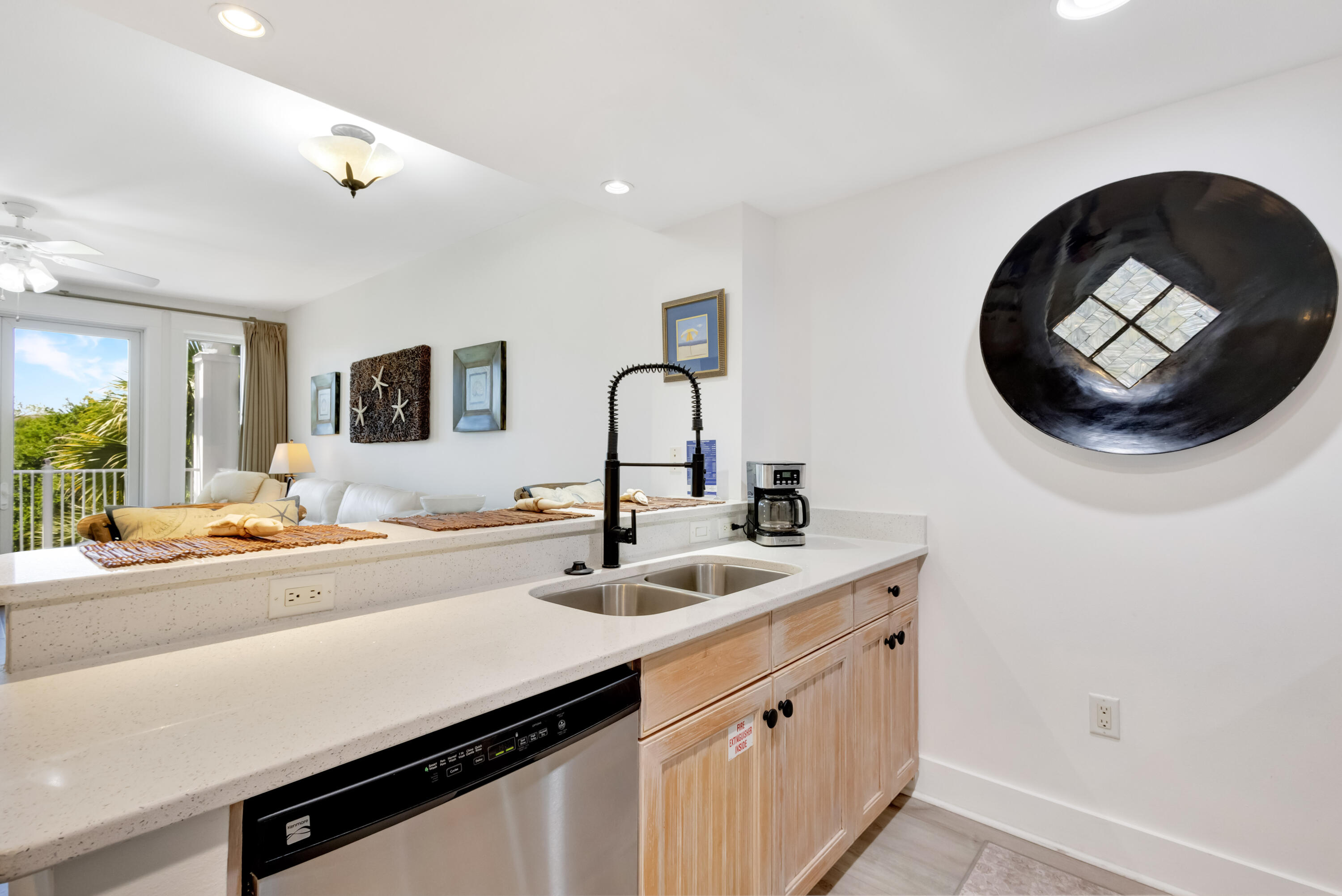 9300 Baytowne Wharf Boulevard, 512