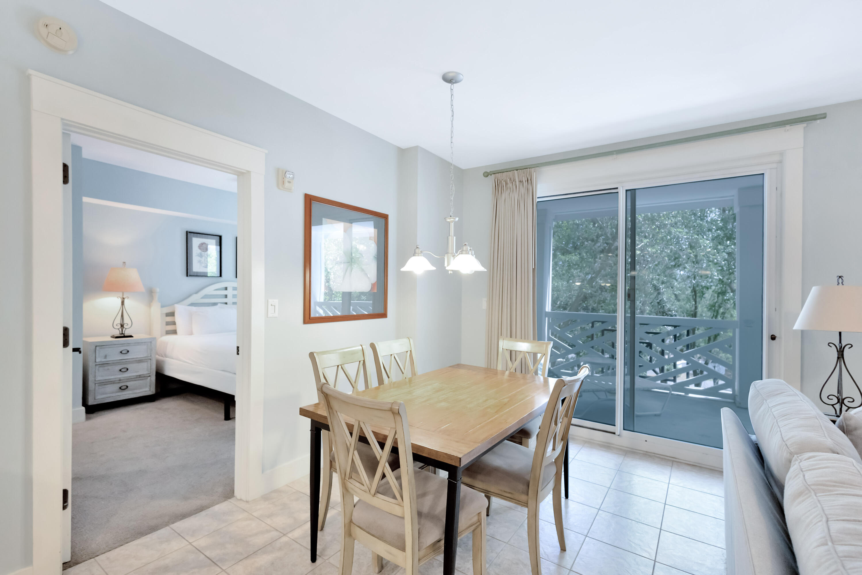 9300 Baytowne Wharf Boulevard, 307/309