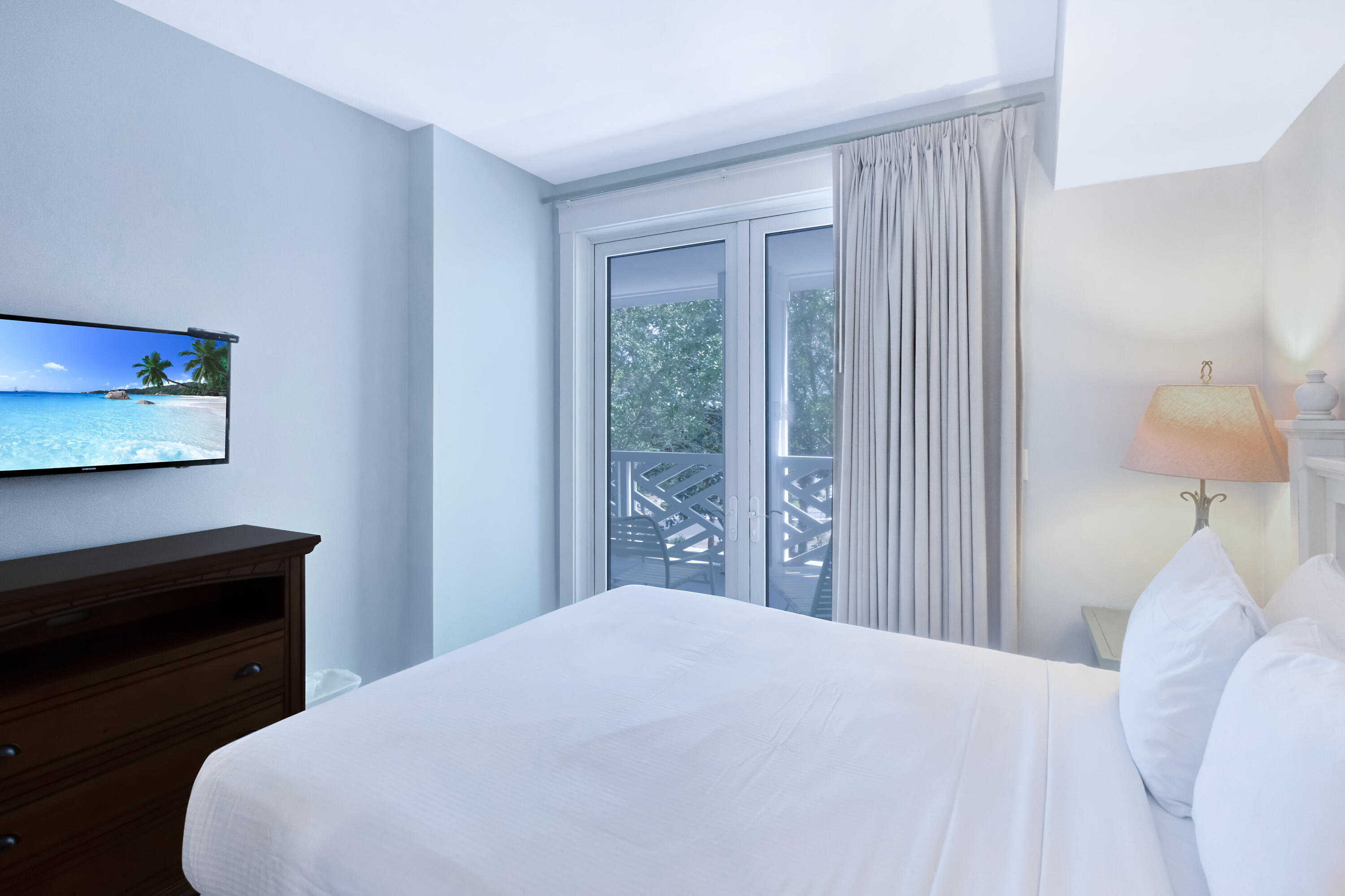 9300 Baytowne Wharf Boulevard, 307/309