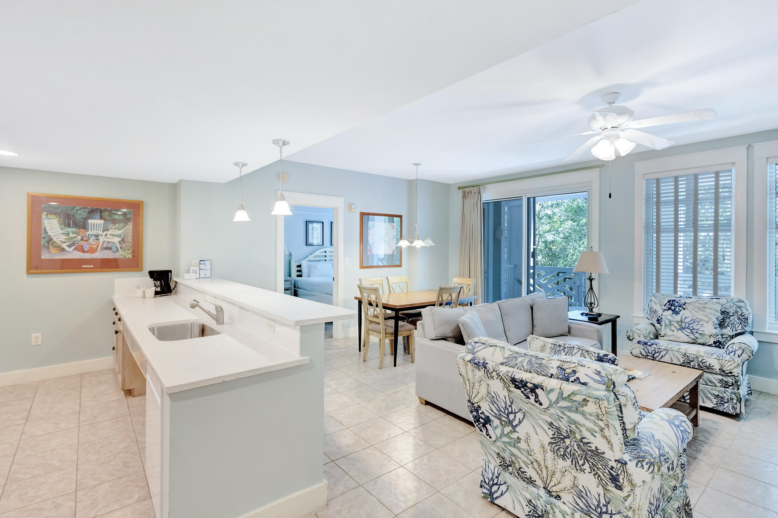 9300 Baytowne Wharf Boulevard, 307/309