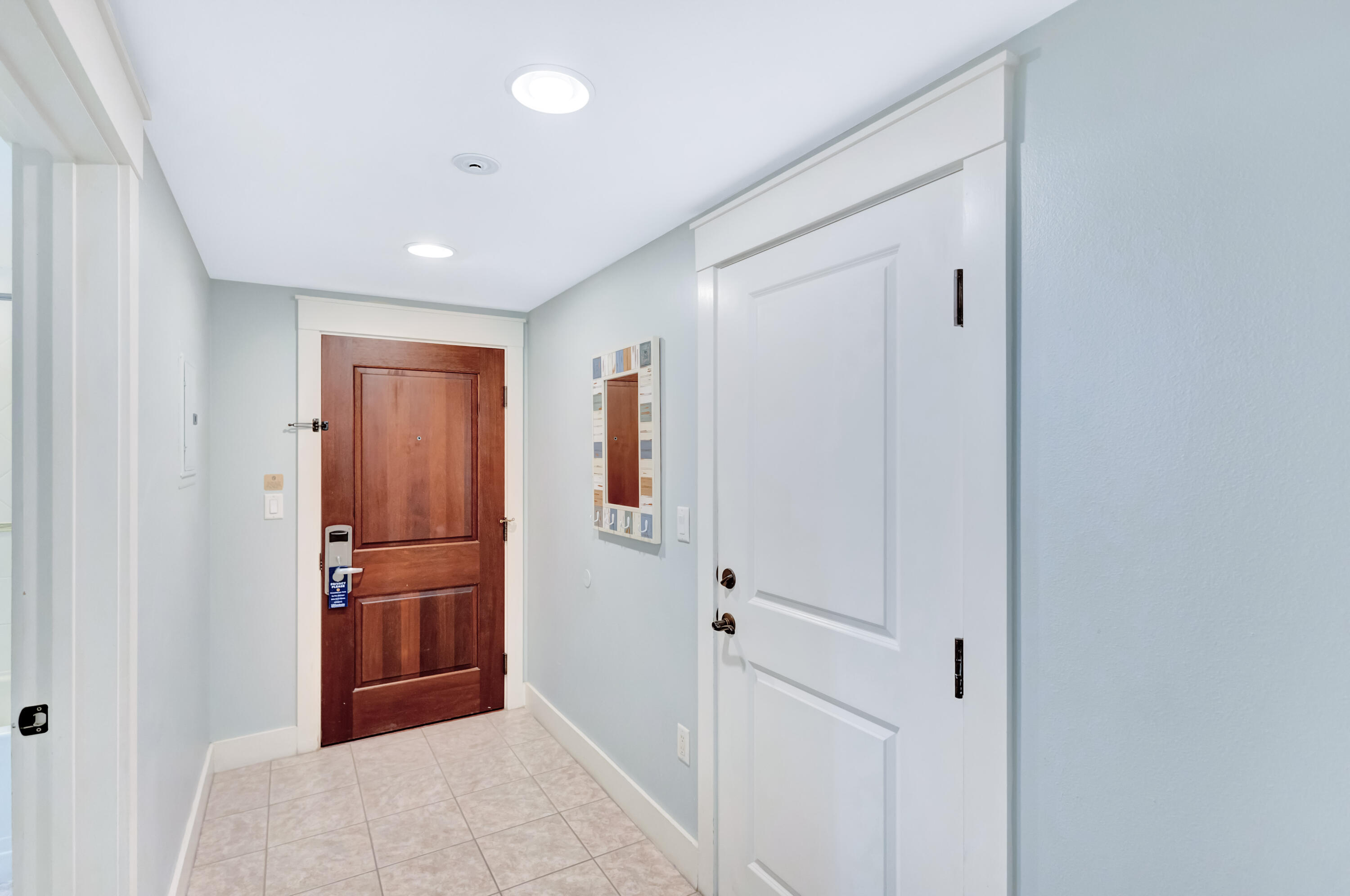 9300 Baytowne Wharf Boulevard, 307/309