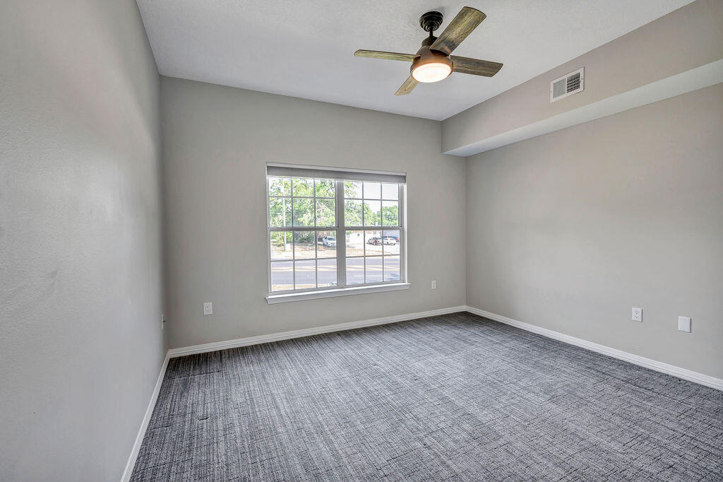 1501 N Partin Drive, 204