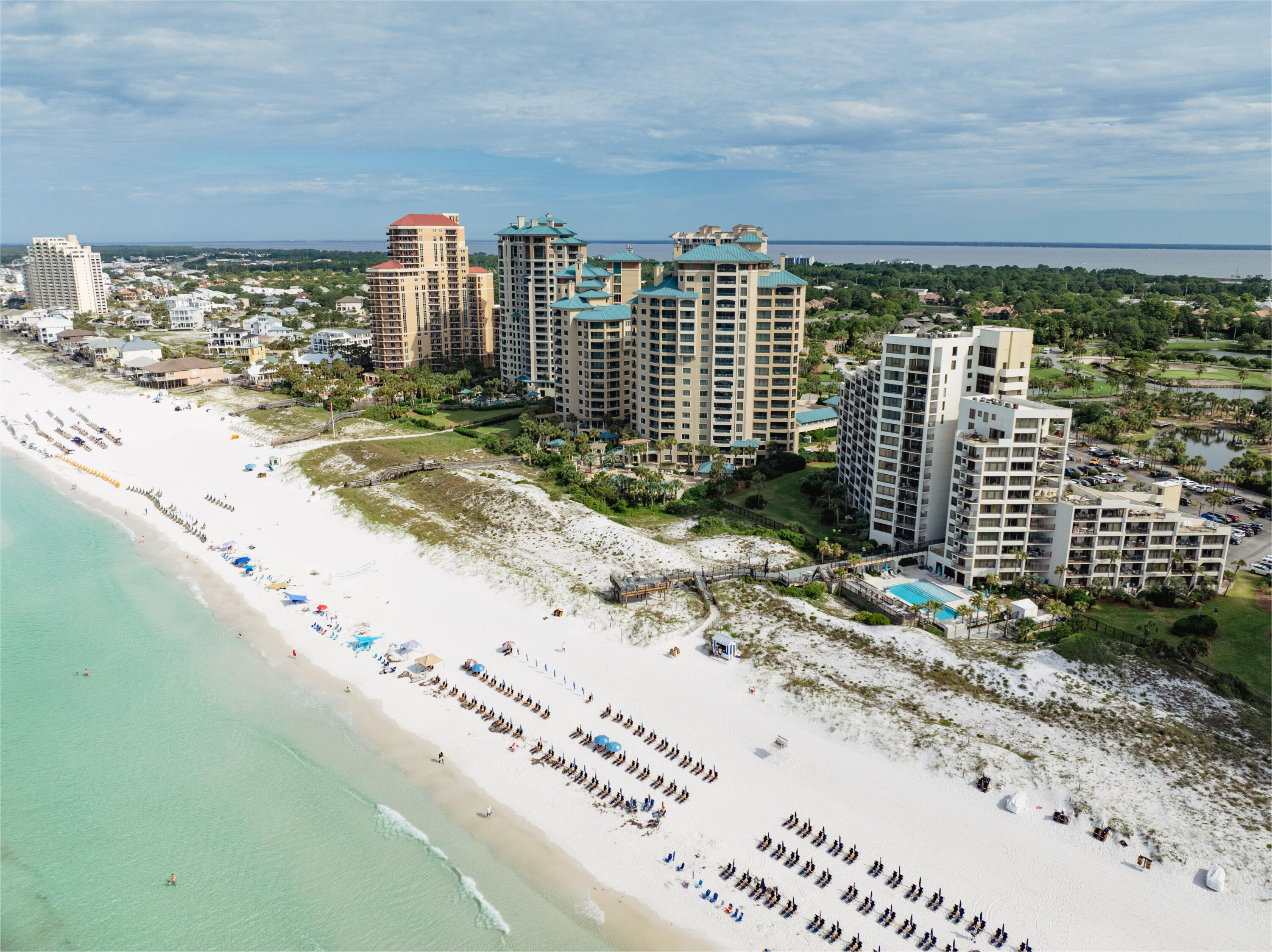 4095 Beachside One Drive, 4095