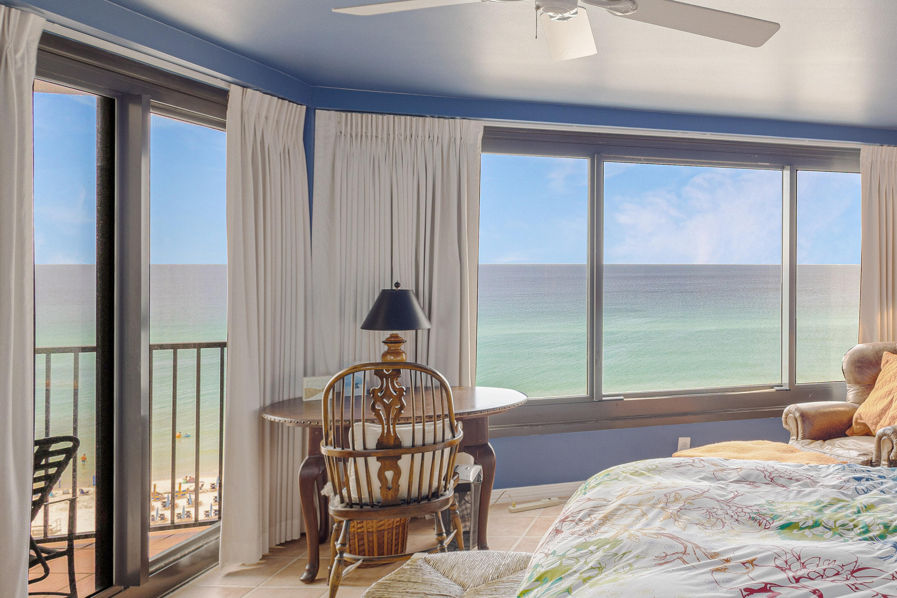 4095 Beachside One Drive, 4095