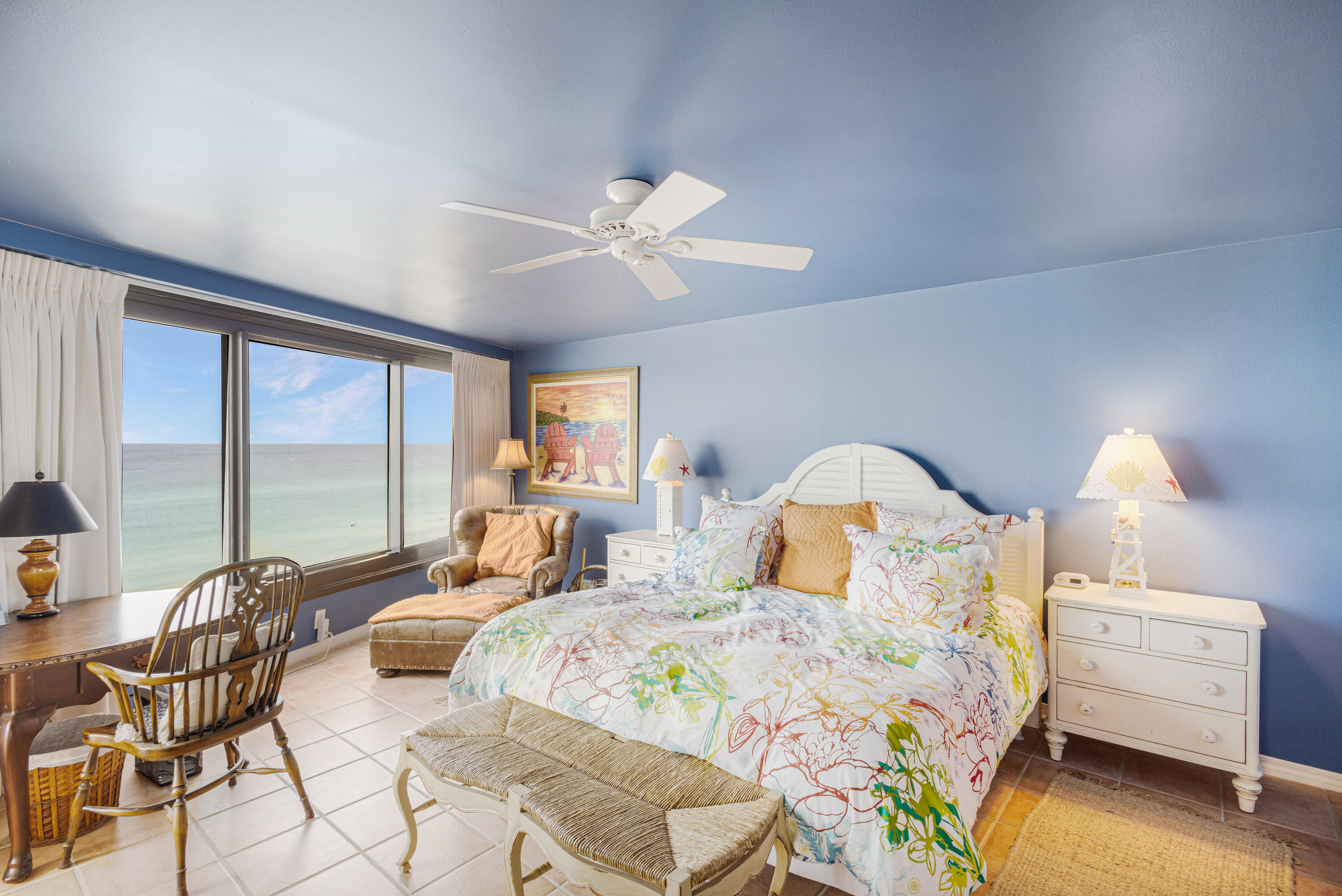 4095 Beachside One Drive, 4095