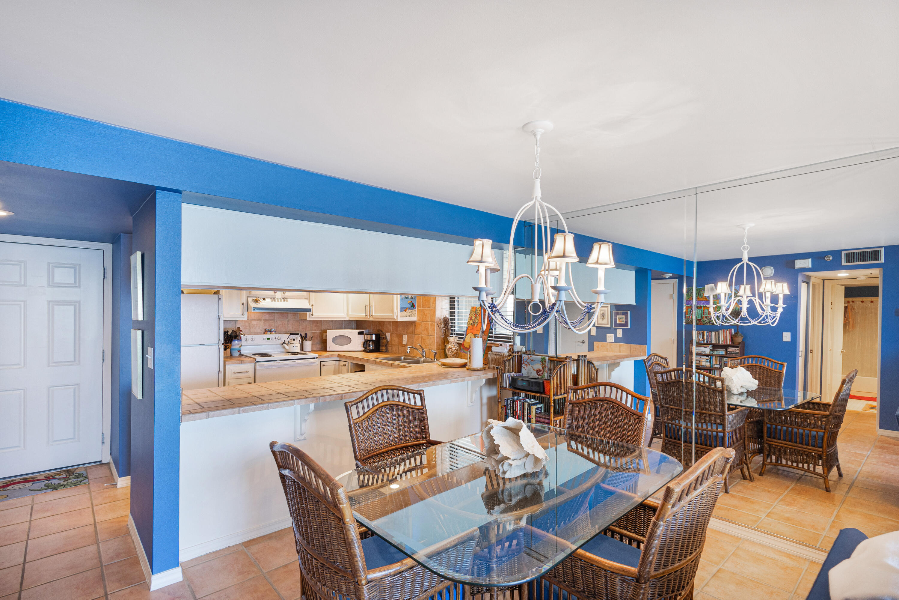 4095 Beachside One Drive, 4095