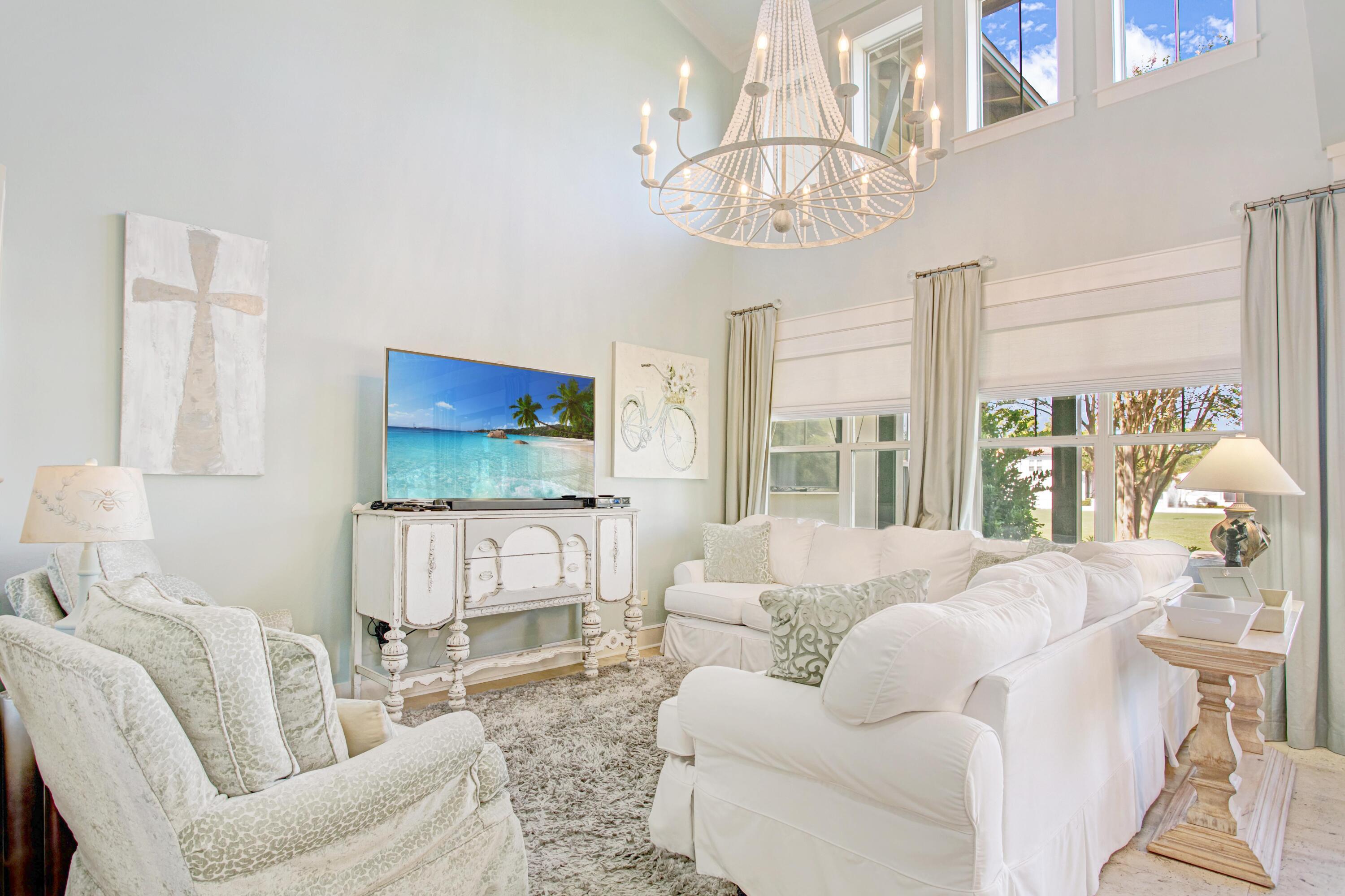 8605 Magnolia Bay Lane
