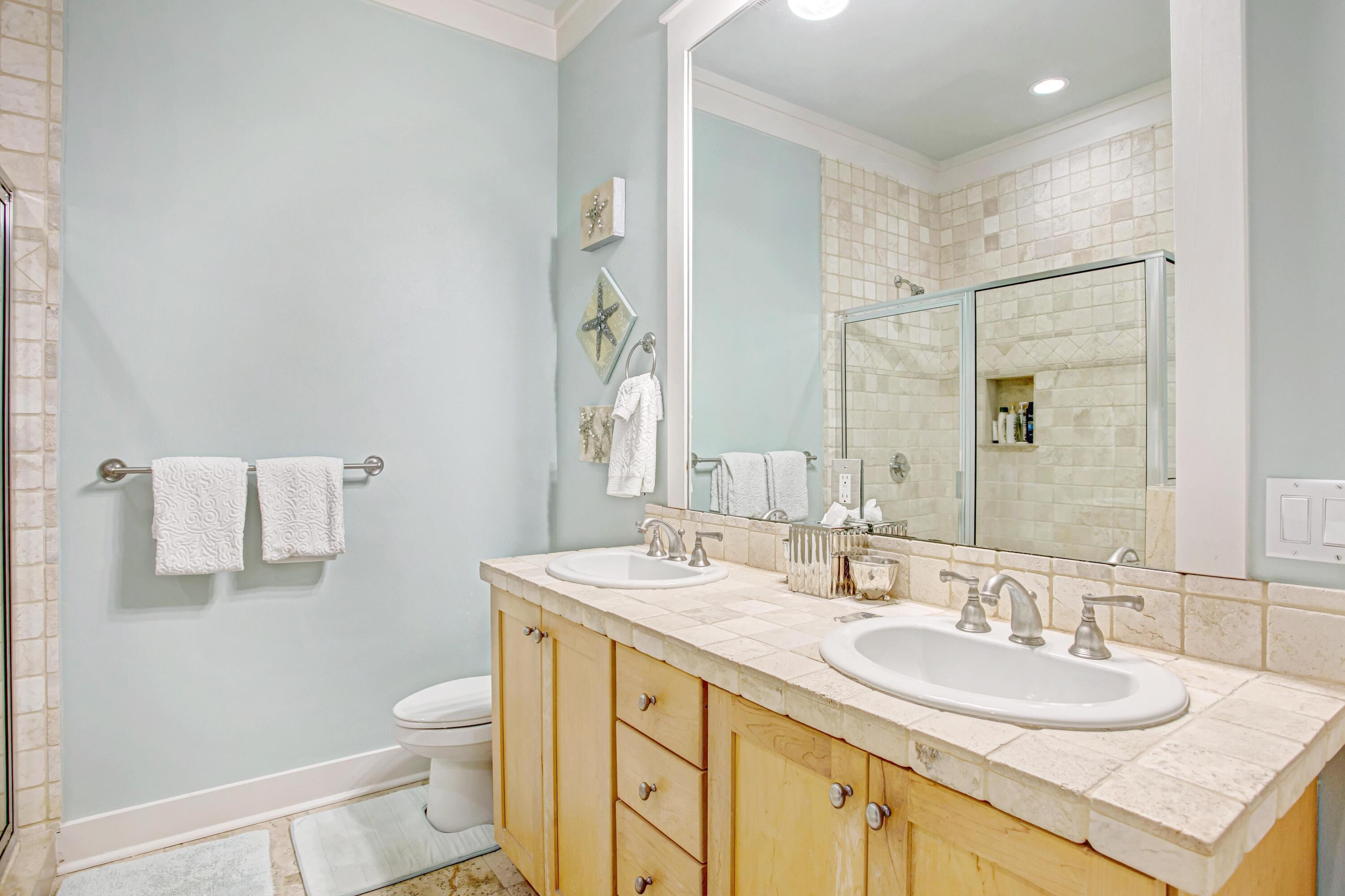 8605 Magnolia Bay Lane