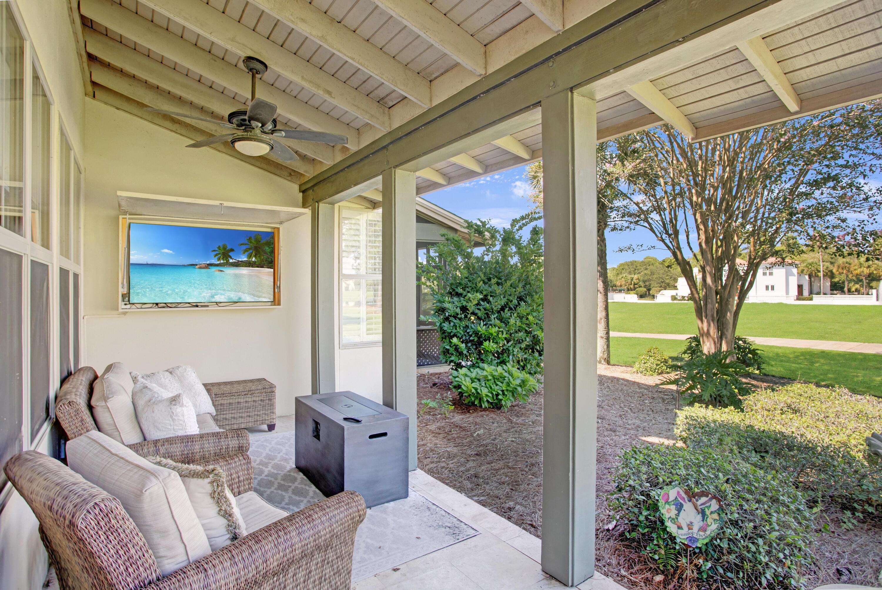 8605 Magnolia Bay Lane