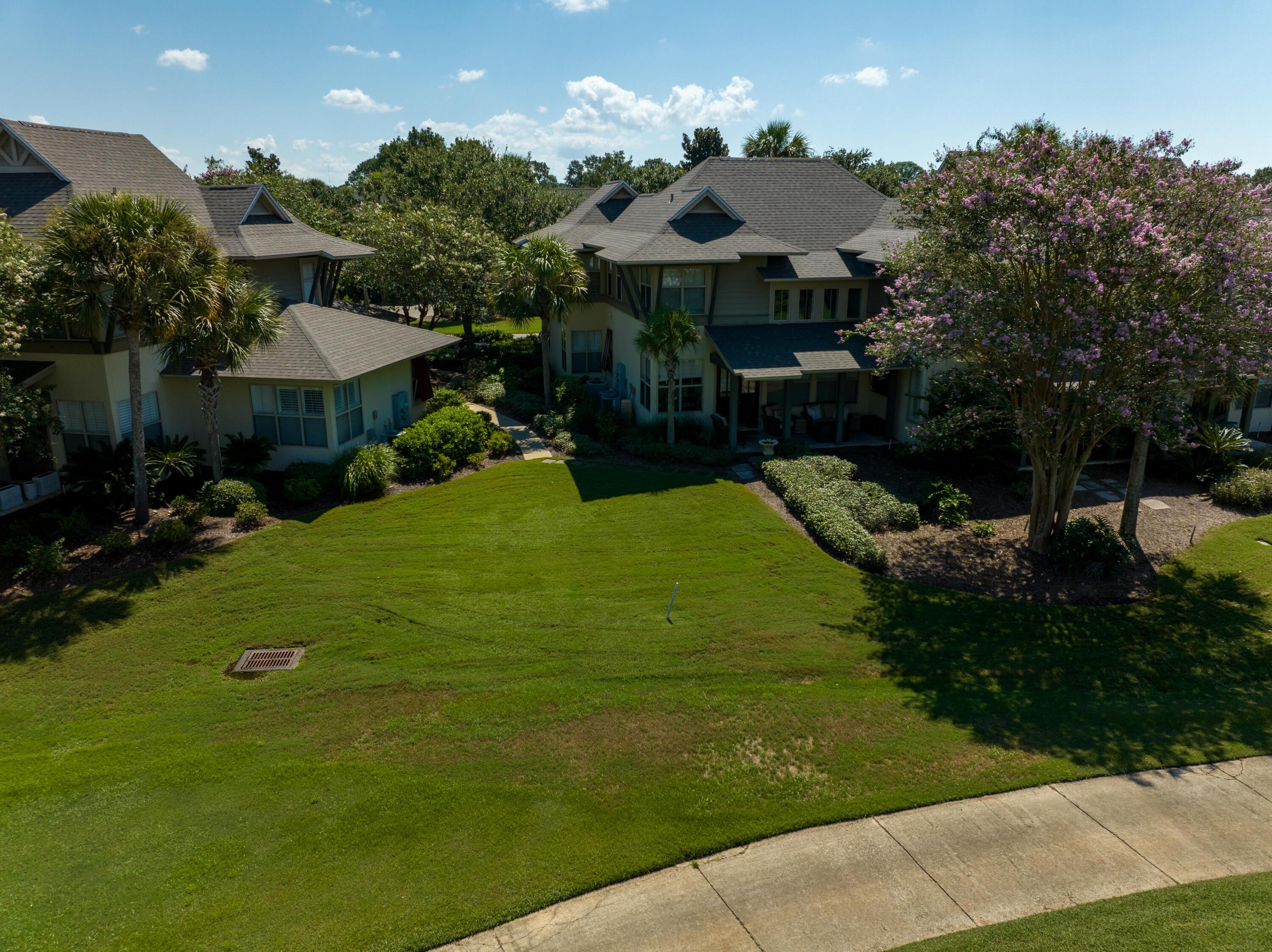 8605 Magnolia Bay Lane