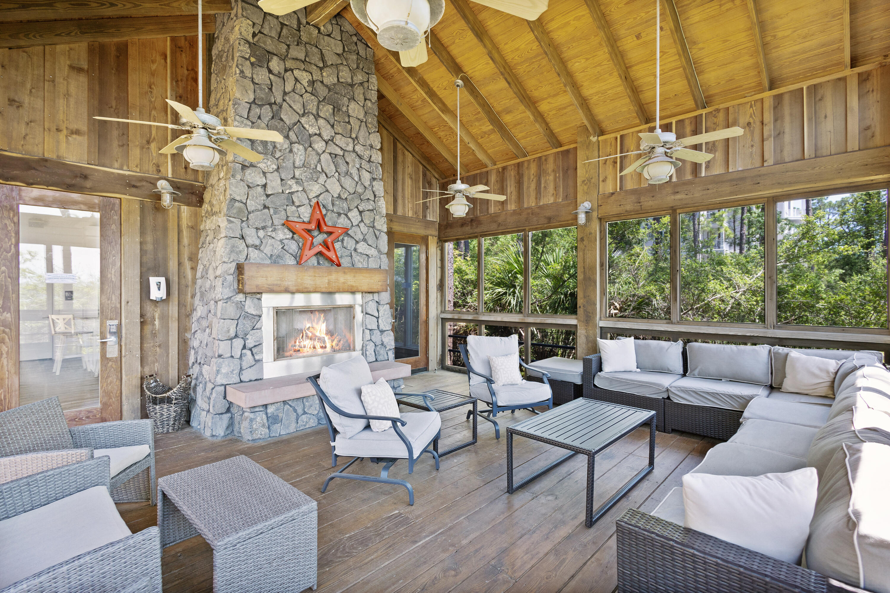 9800 Grand Sandestin Boulevard, 5501/5503