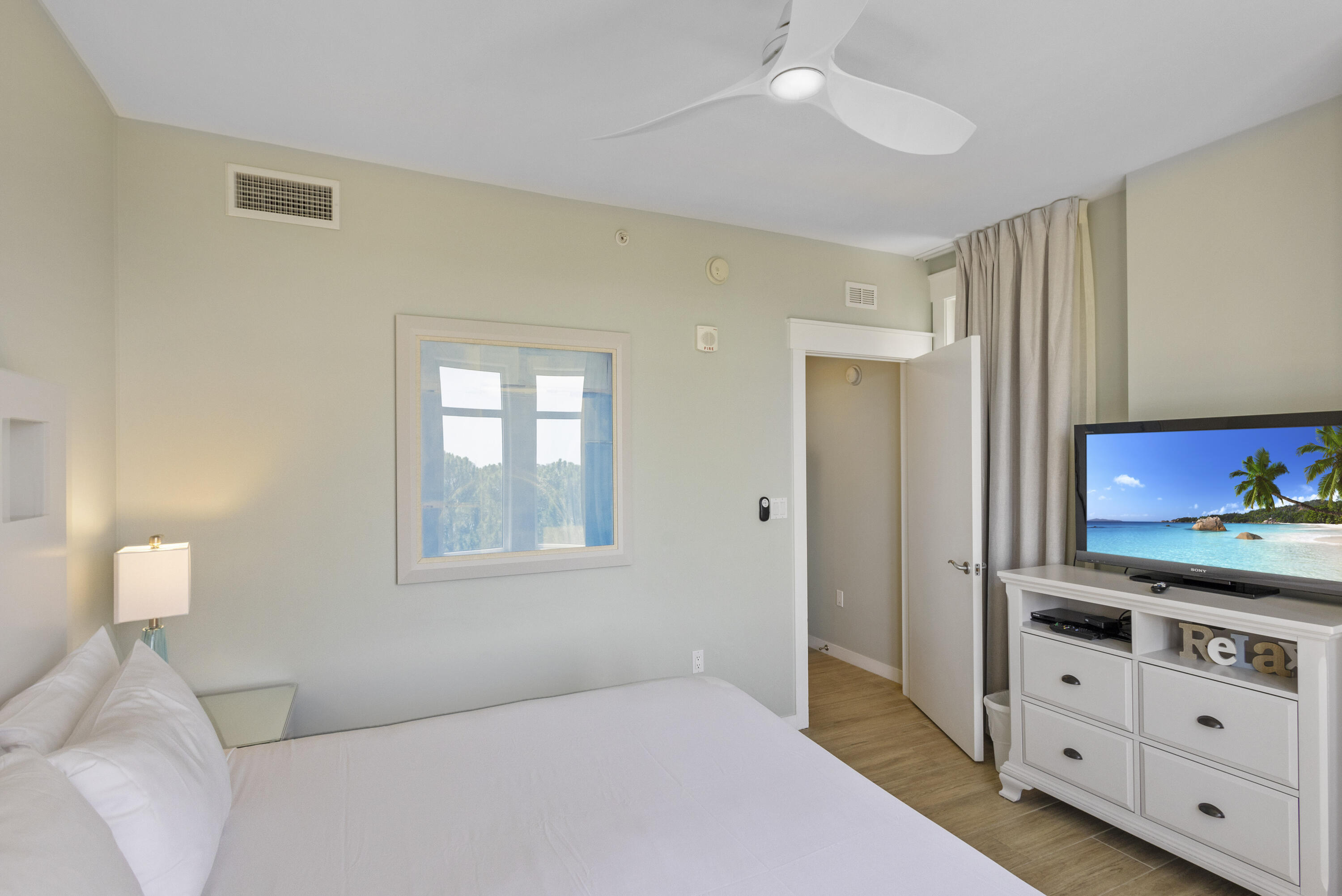 9800 Grand Sandestin Boulevard, 5501/5503