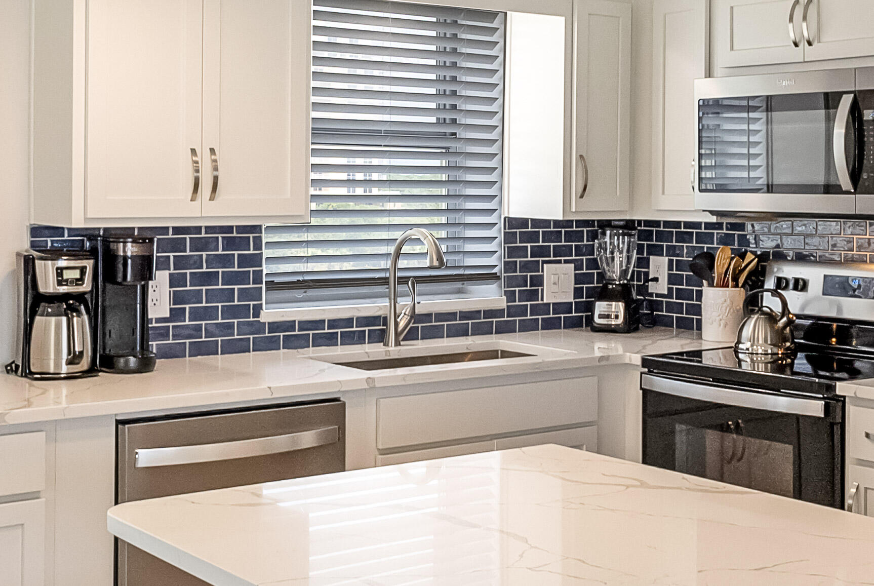 4258 Beachside Two Drive, 4258