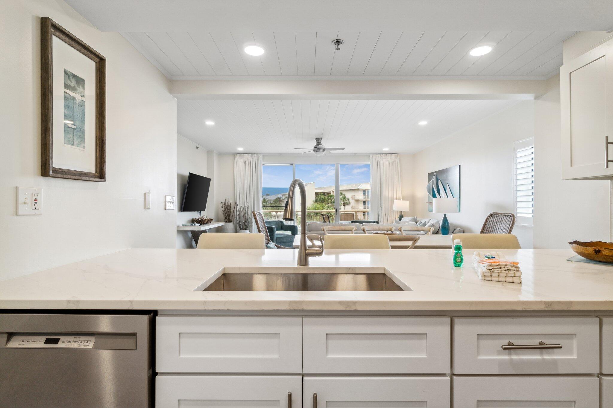 10254 E Co Highway 30A, 335