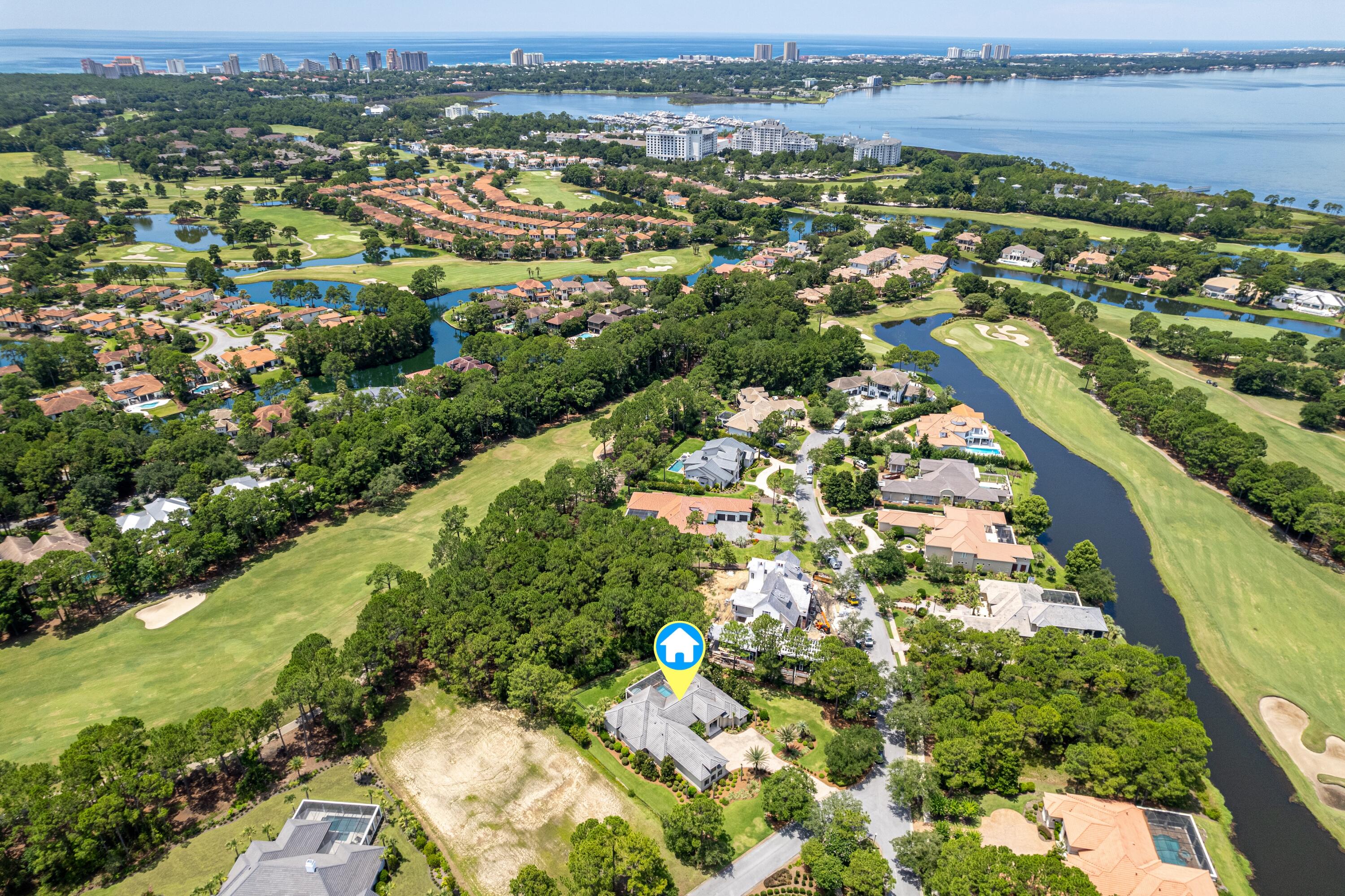 3413 Ravenwood Lane