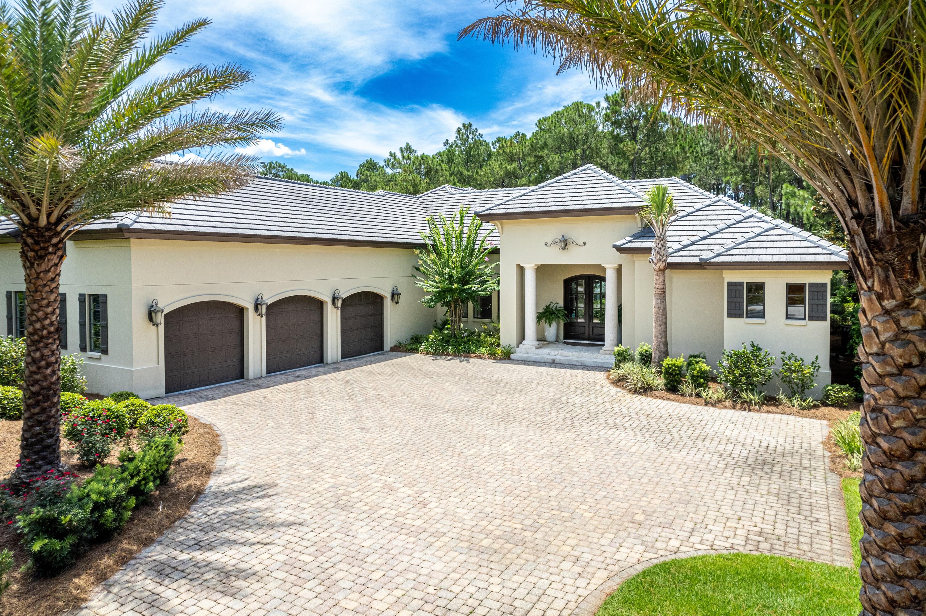 3413 Ravenwood Lane