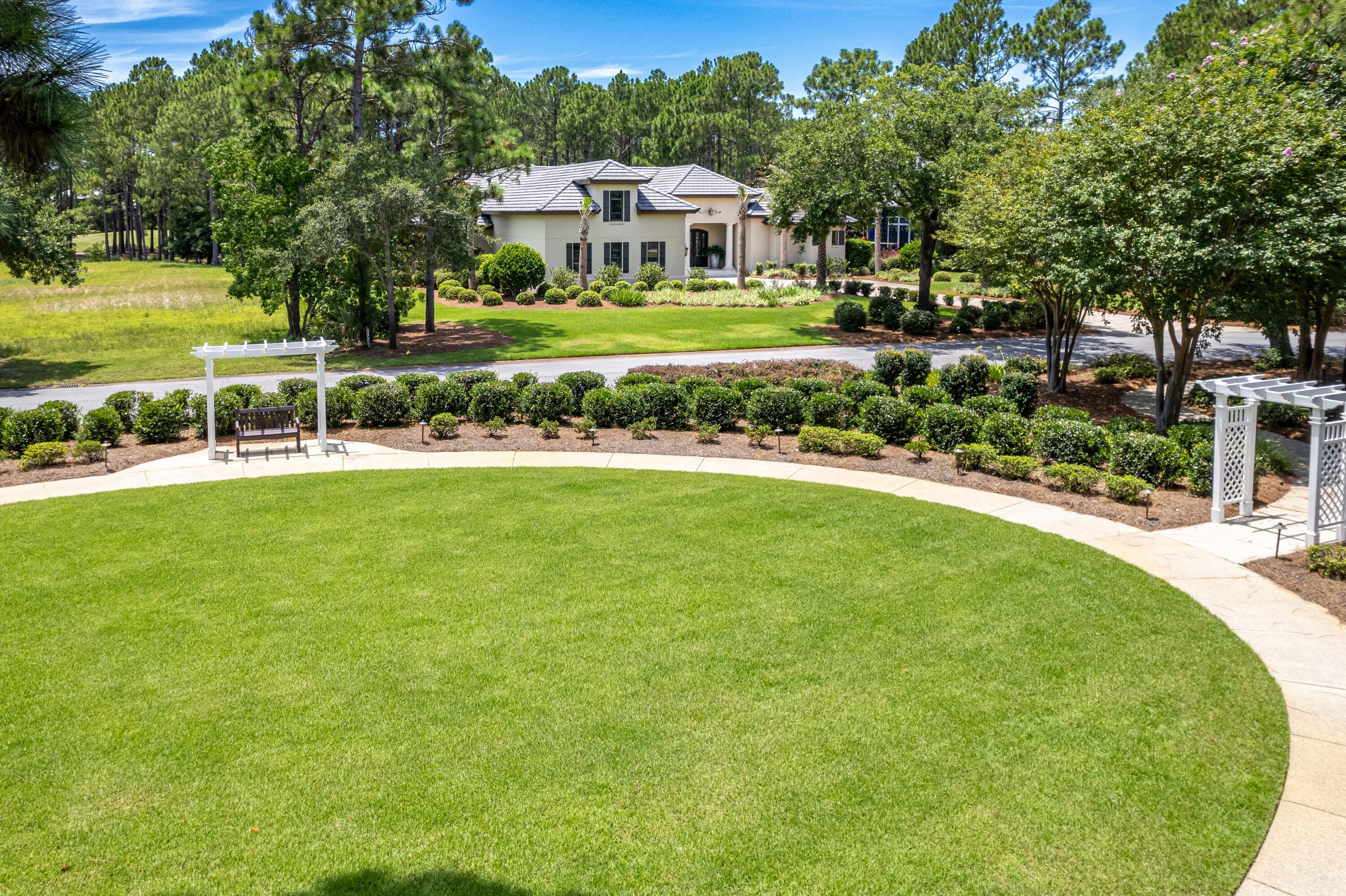 3413 Ravenwood Lane
