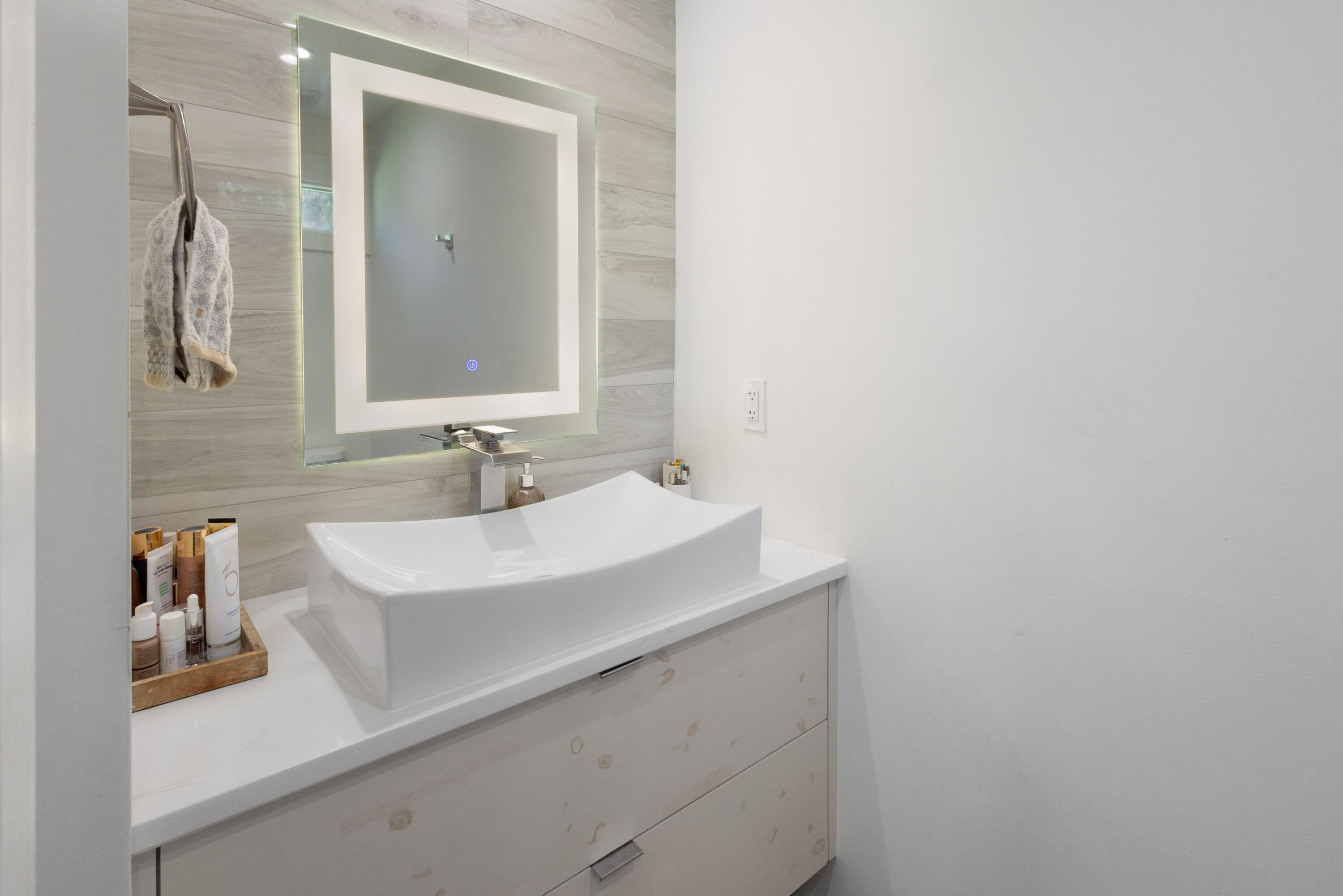 470 Turquoise Beach Drive