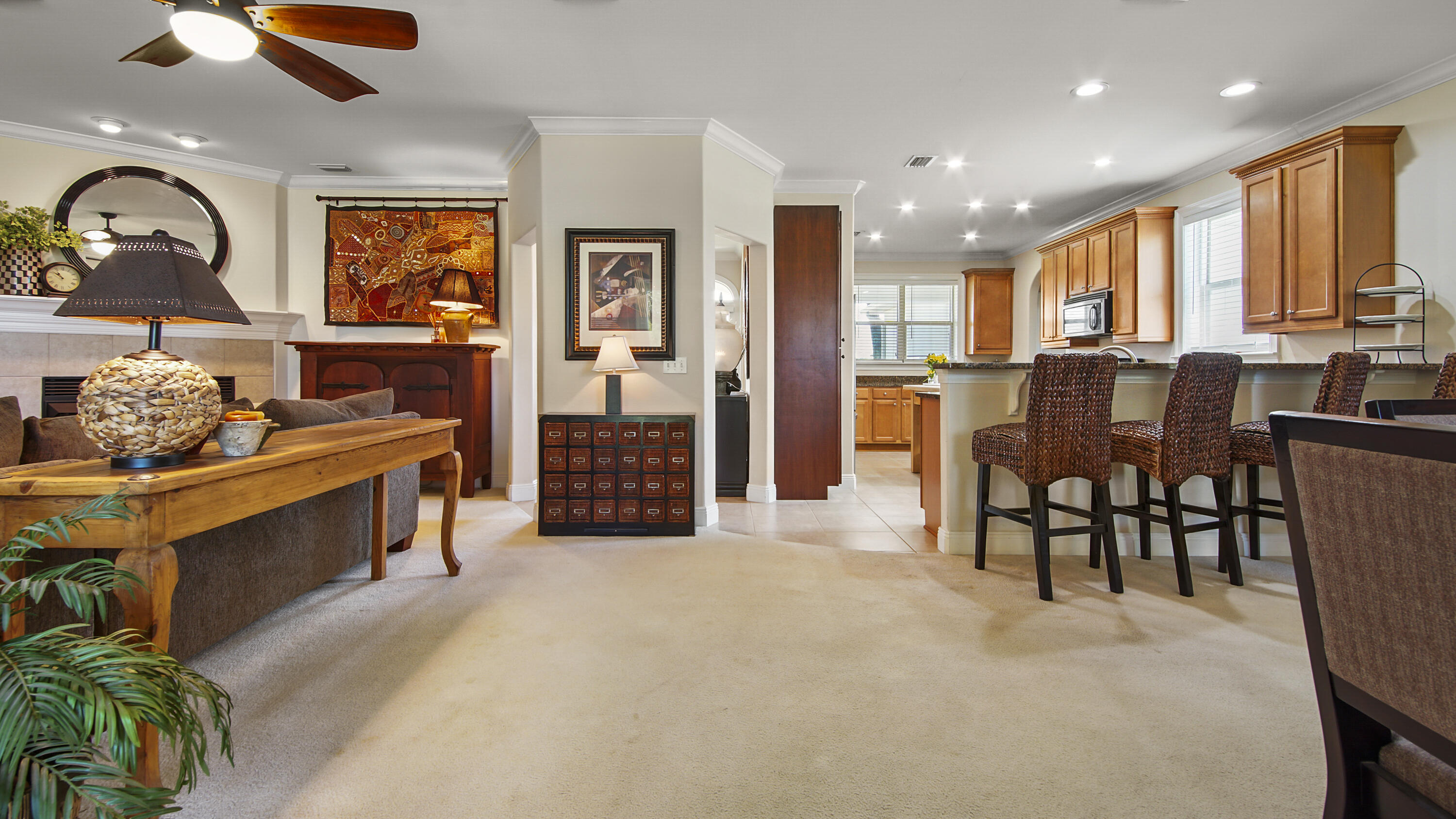 1464 Brushed Dune Circle
