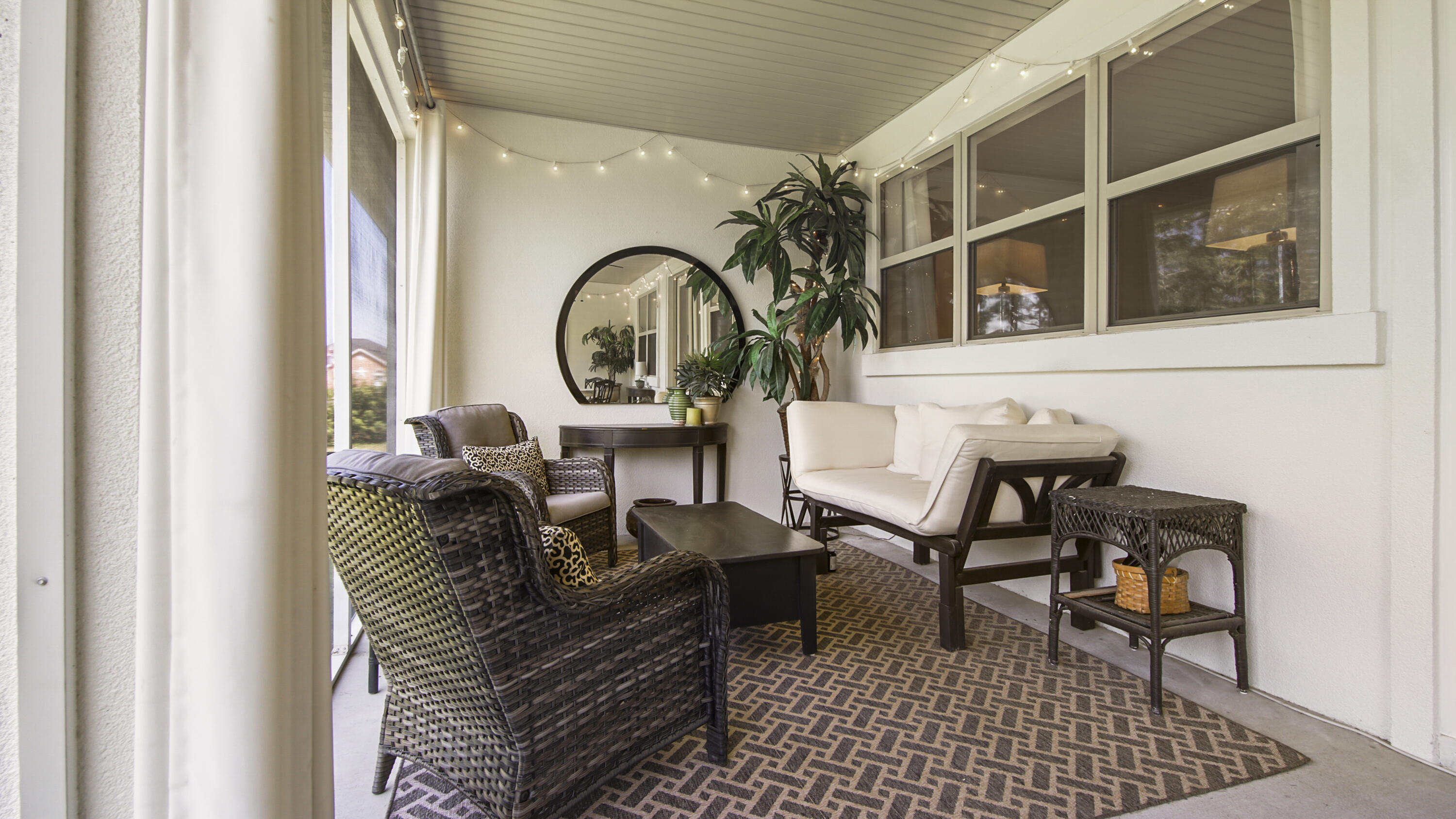 1464 Brushed Dune Circle