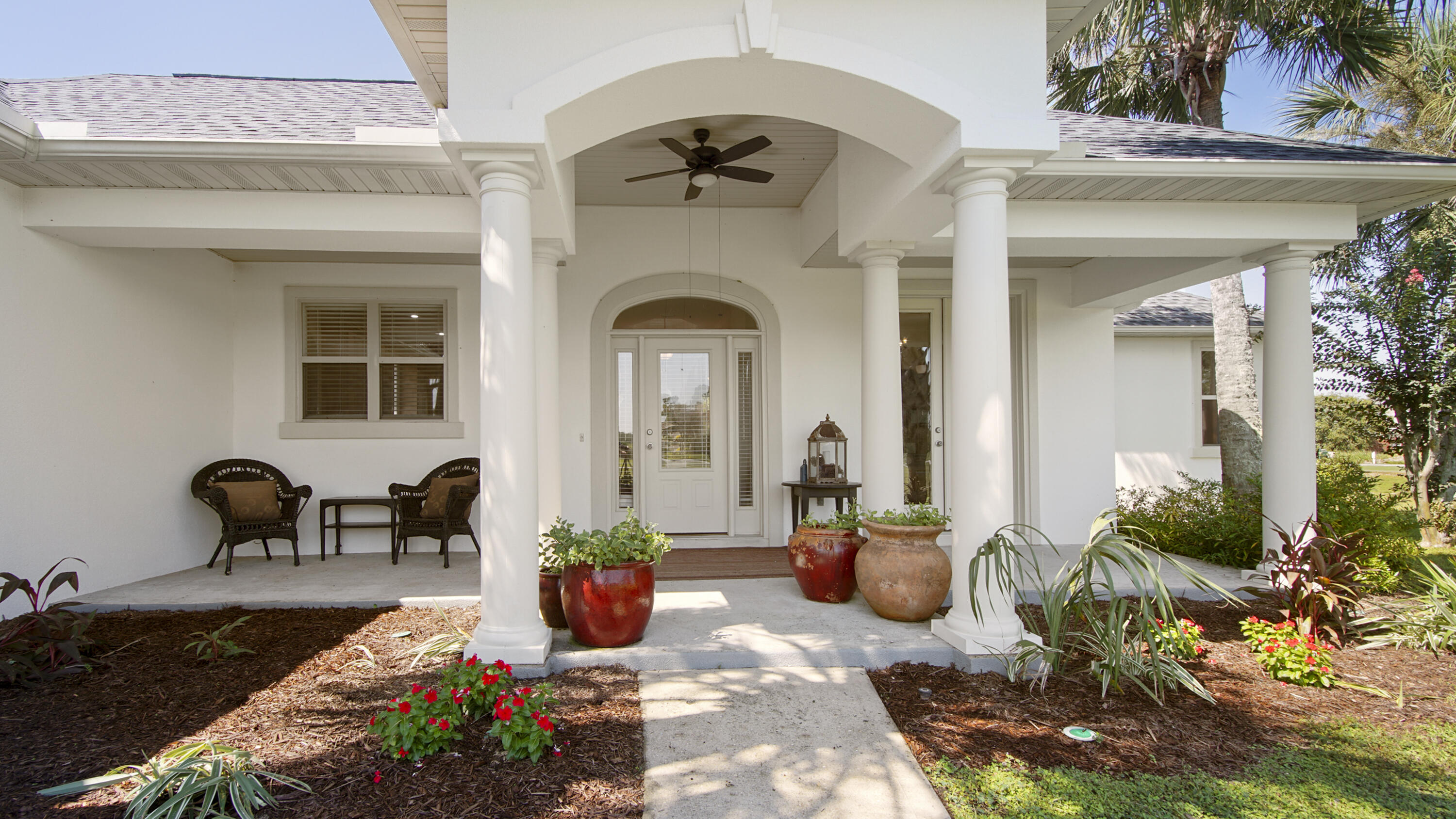 1464 Brushed Dune Circle