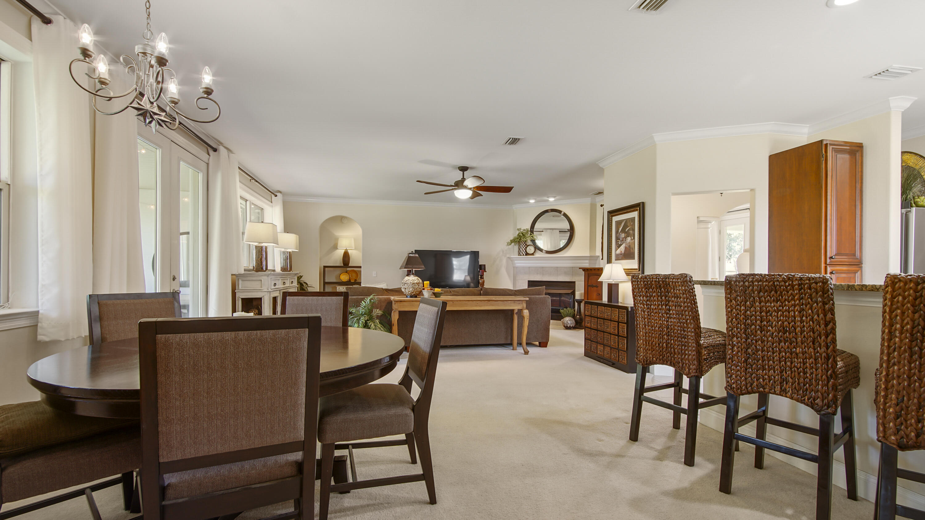 1464 Brushed Dune Circle