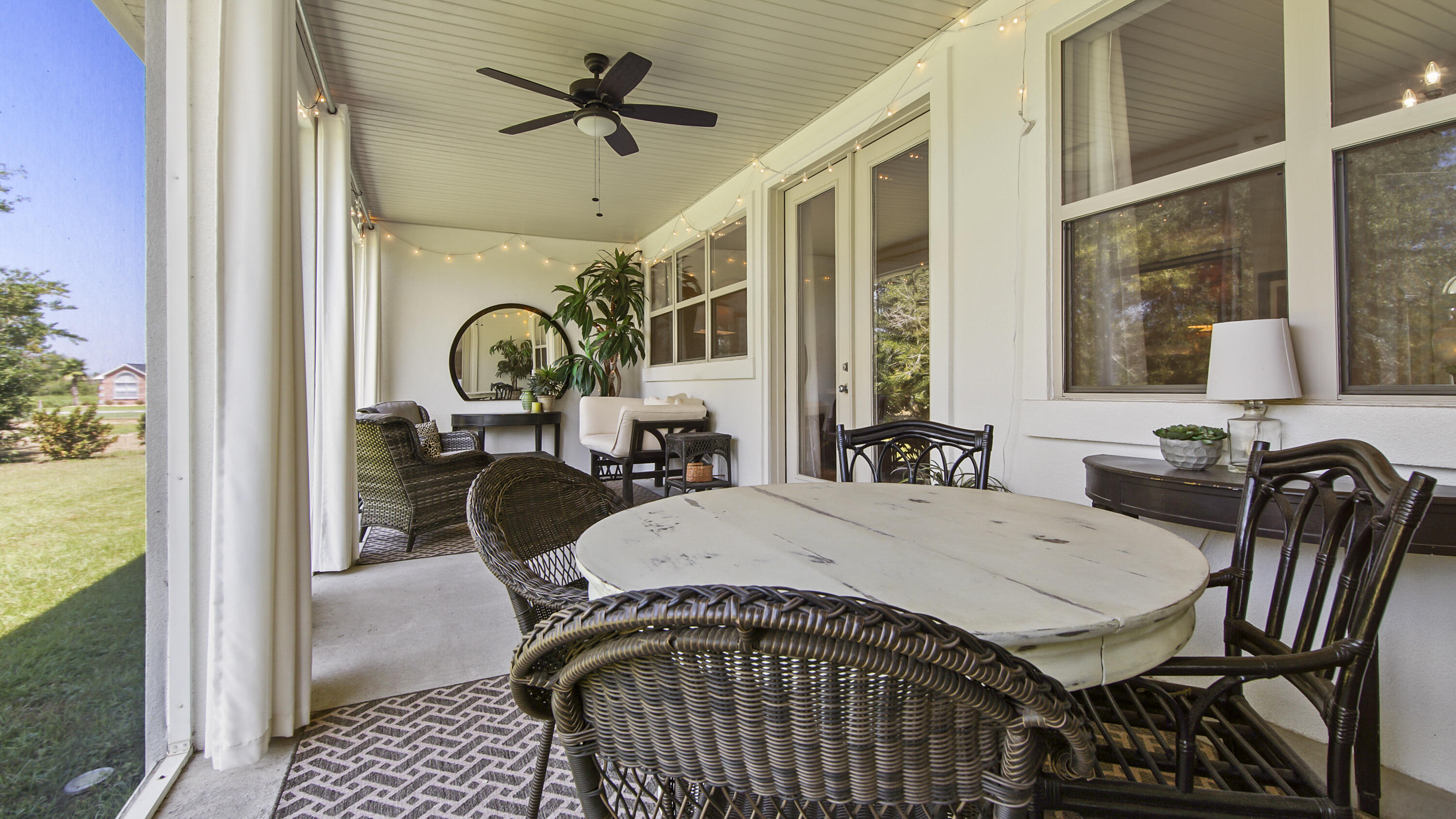 1464 Brushed Dune Circle