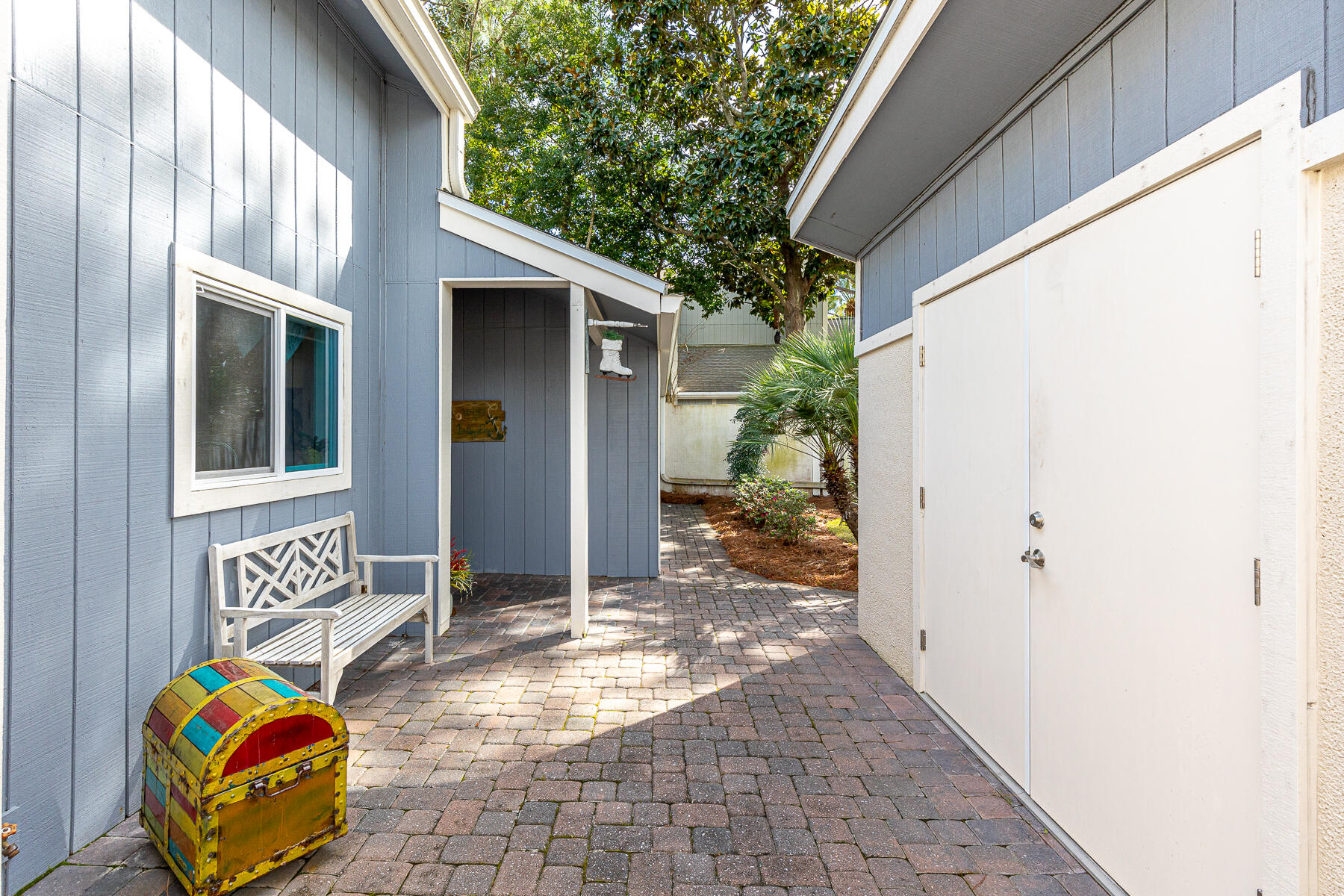 415 Linkside Lane