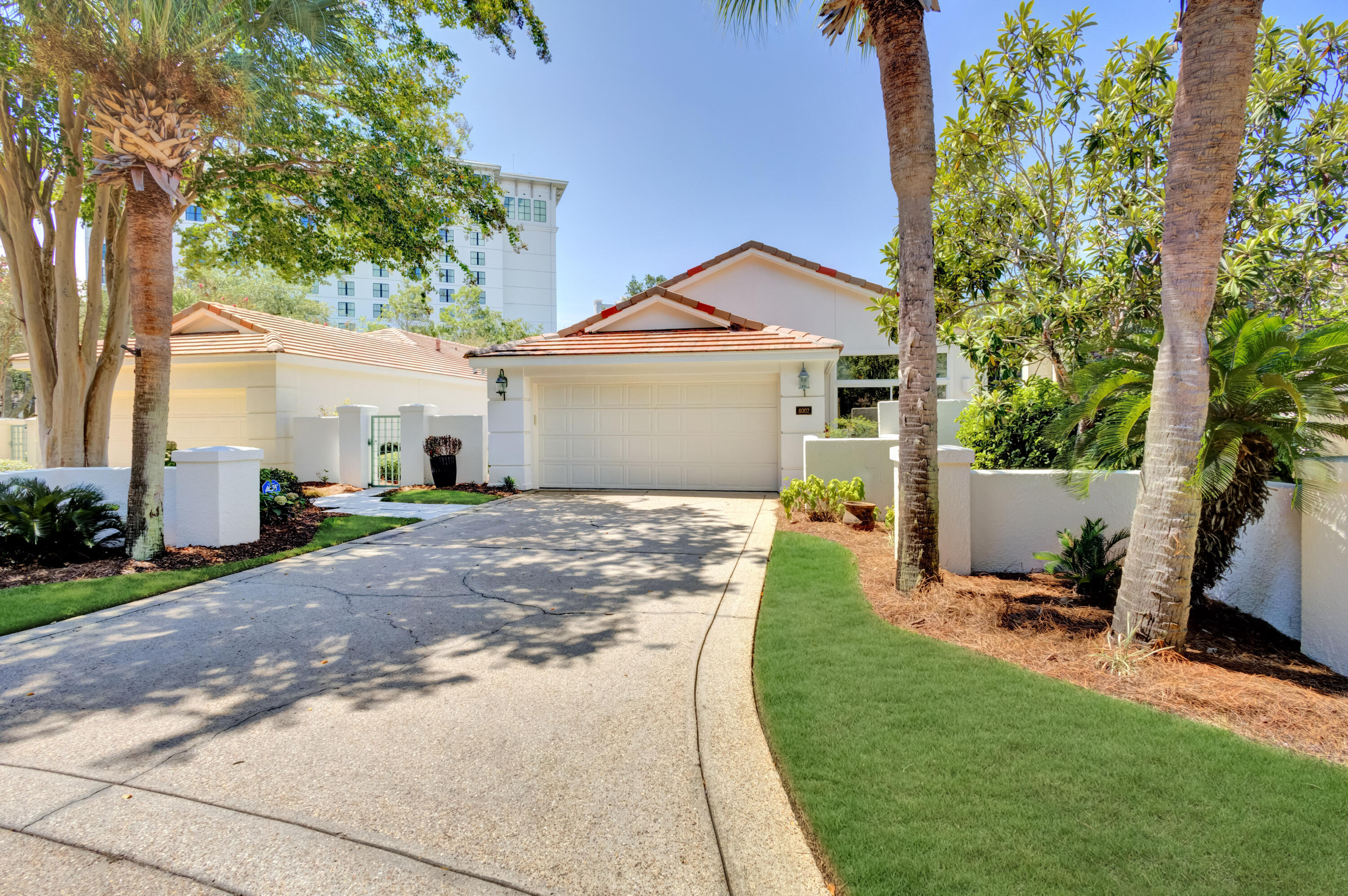 8002 Legend Creek Drive