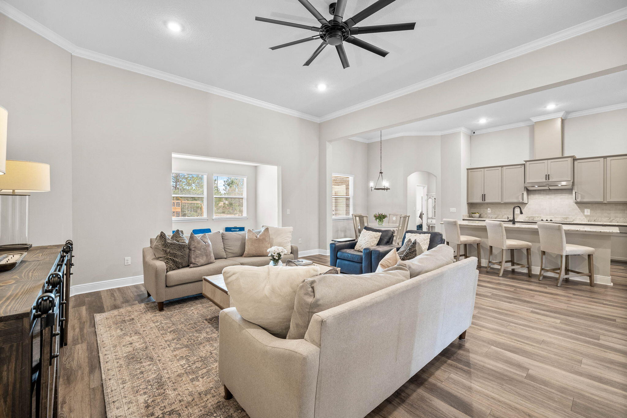 1297 Brushed Dune Circle