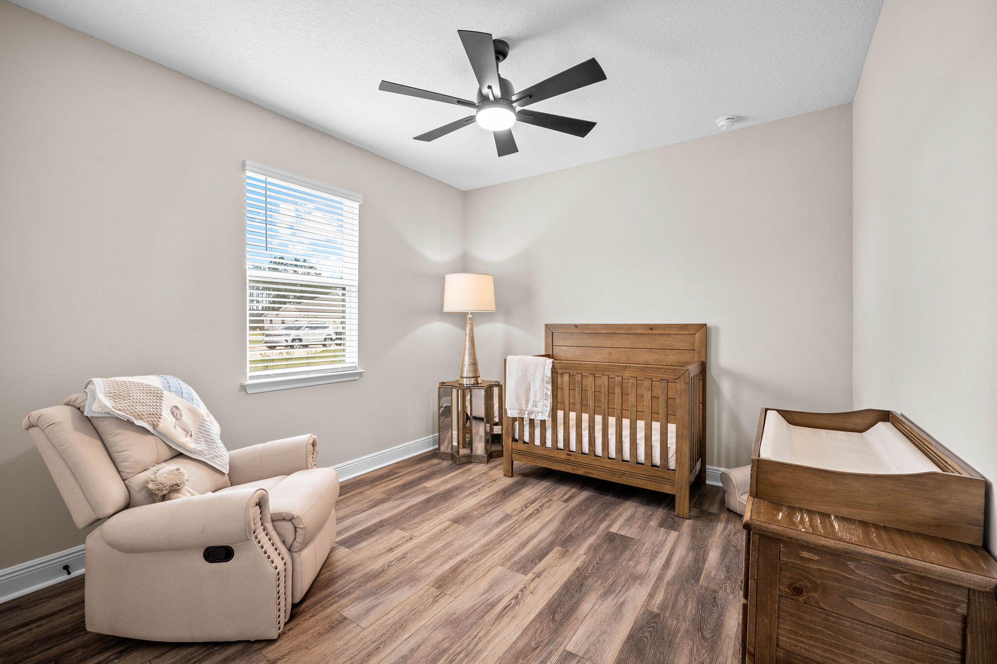 1297 Brushed Dune Circle