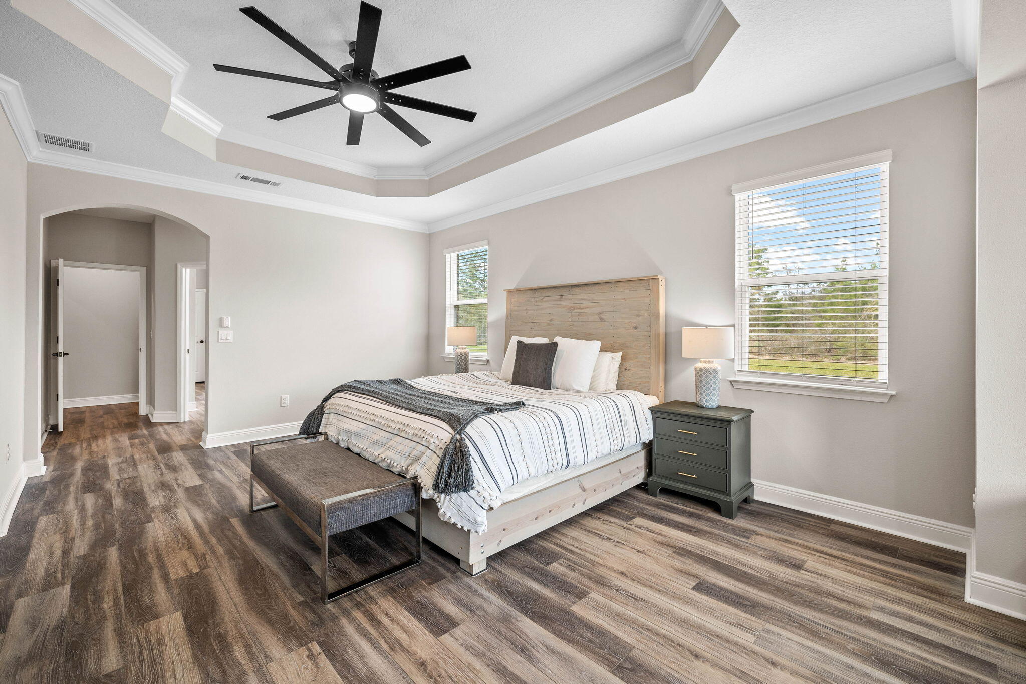 1297 Brushed Dune Circle