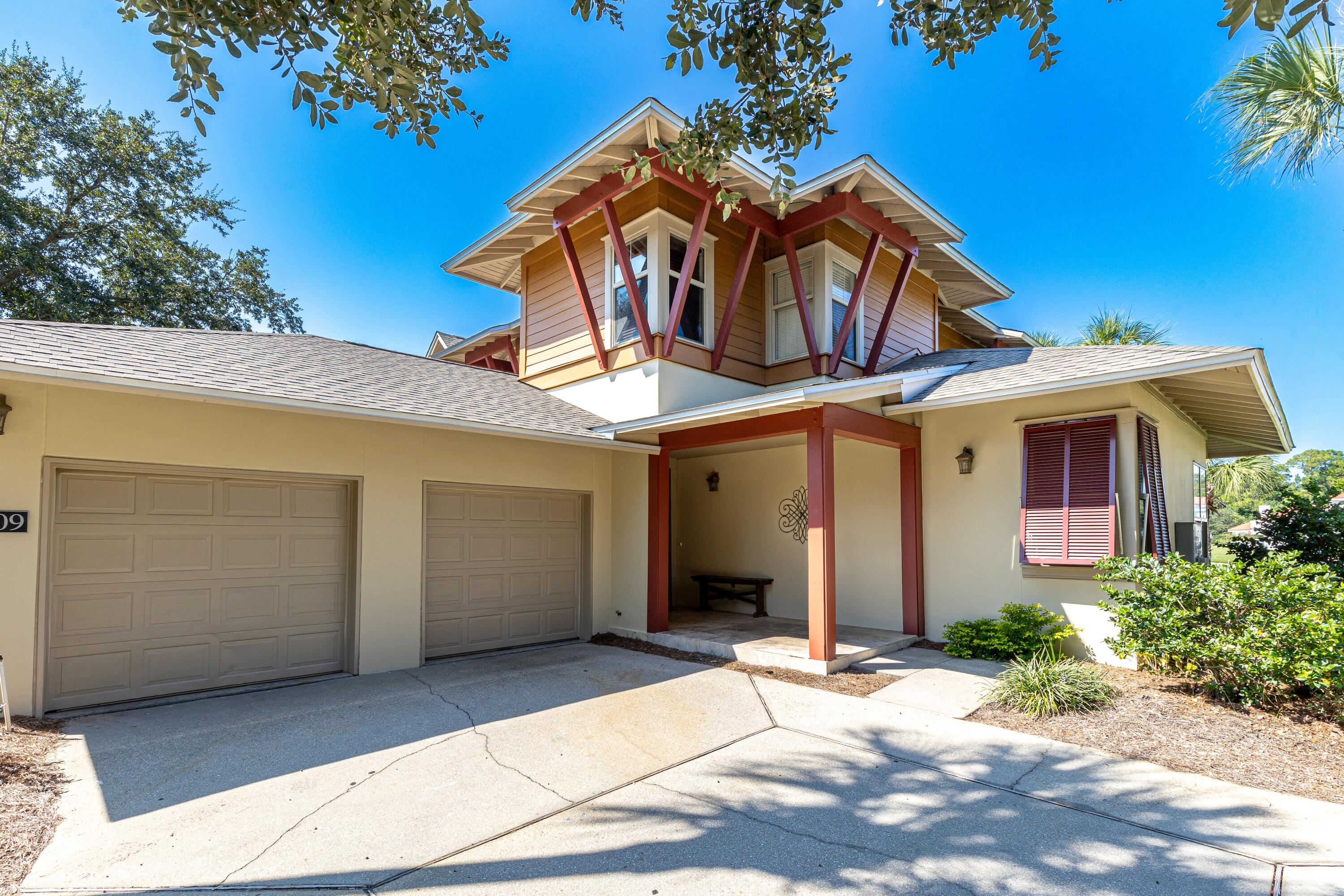 8609 Magnolia Bay Lane