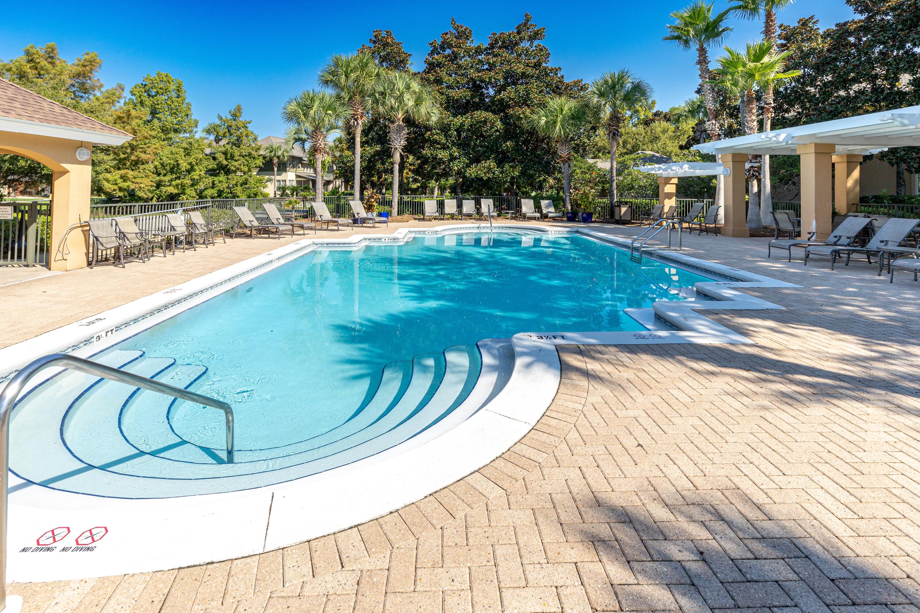 8609 Magnolia Bay Lane